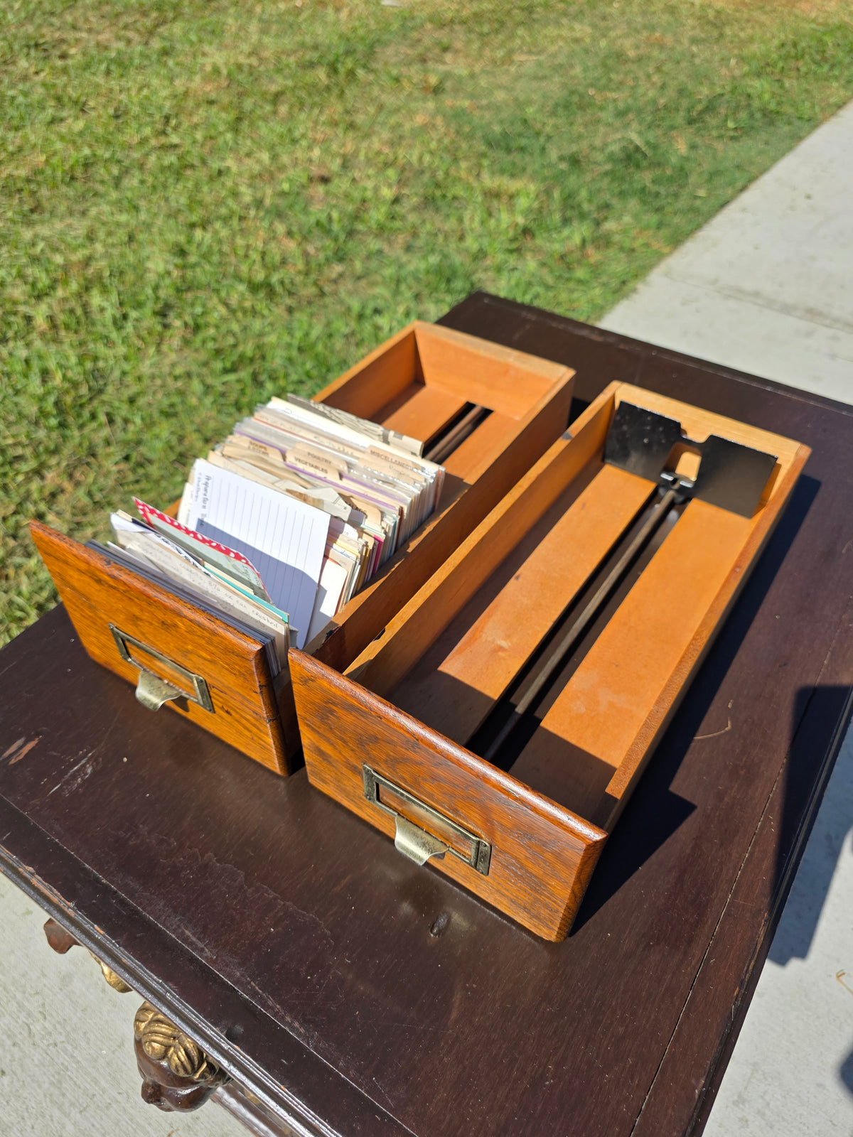 Antique Oak Card Catalog 2 Drawer Library File Box Desk Recipe Holder (Damage)