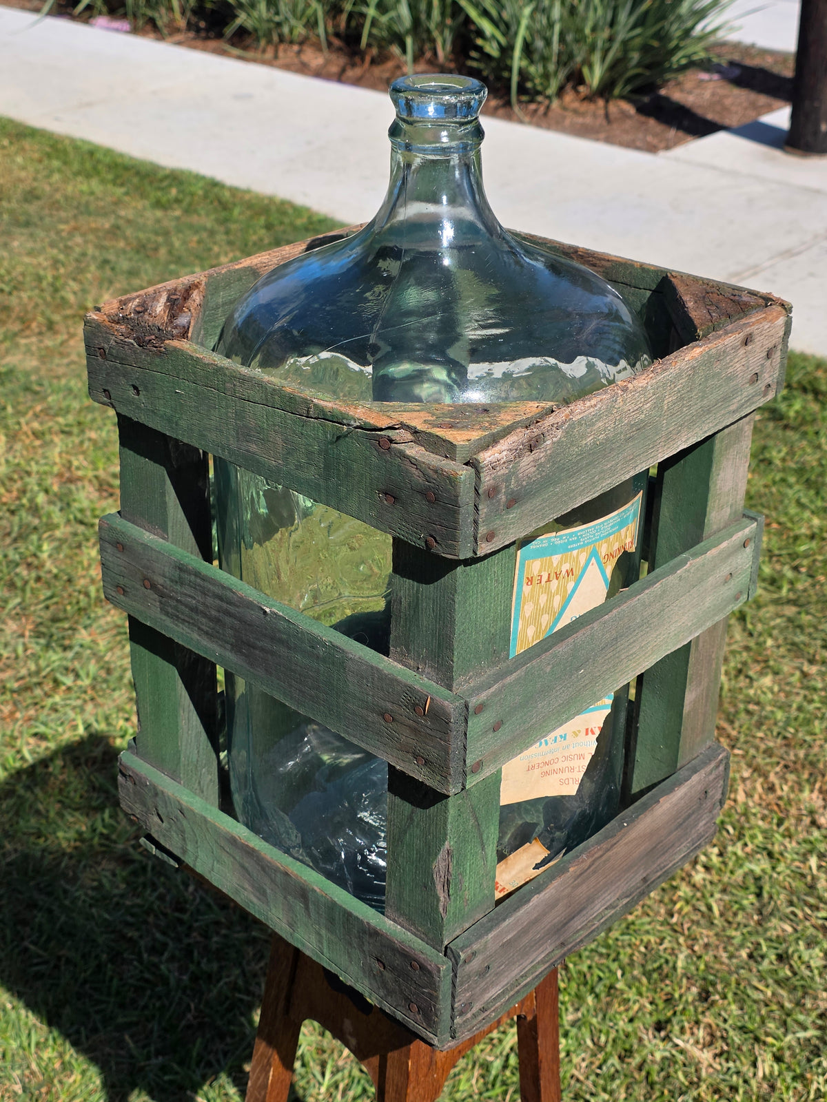Vintage Arrowhead Puritas 5 Gallon Glass Water Bottle Carboy Wood Crate 1957