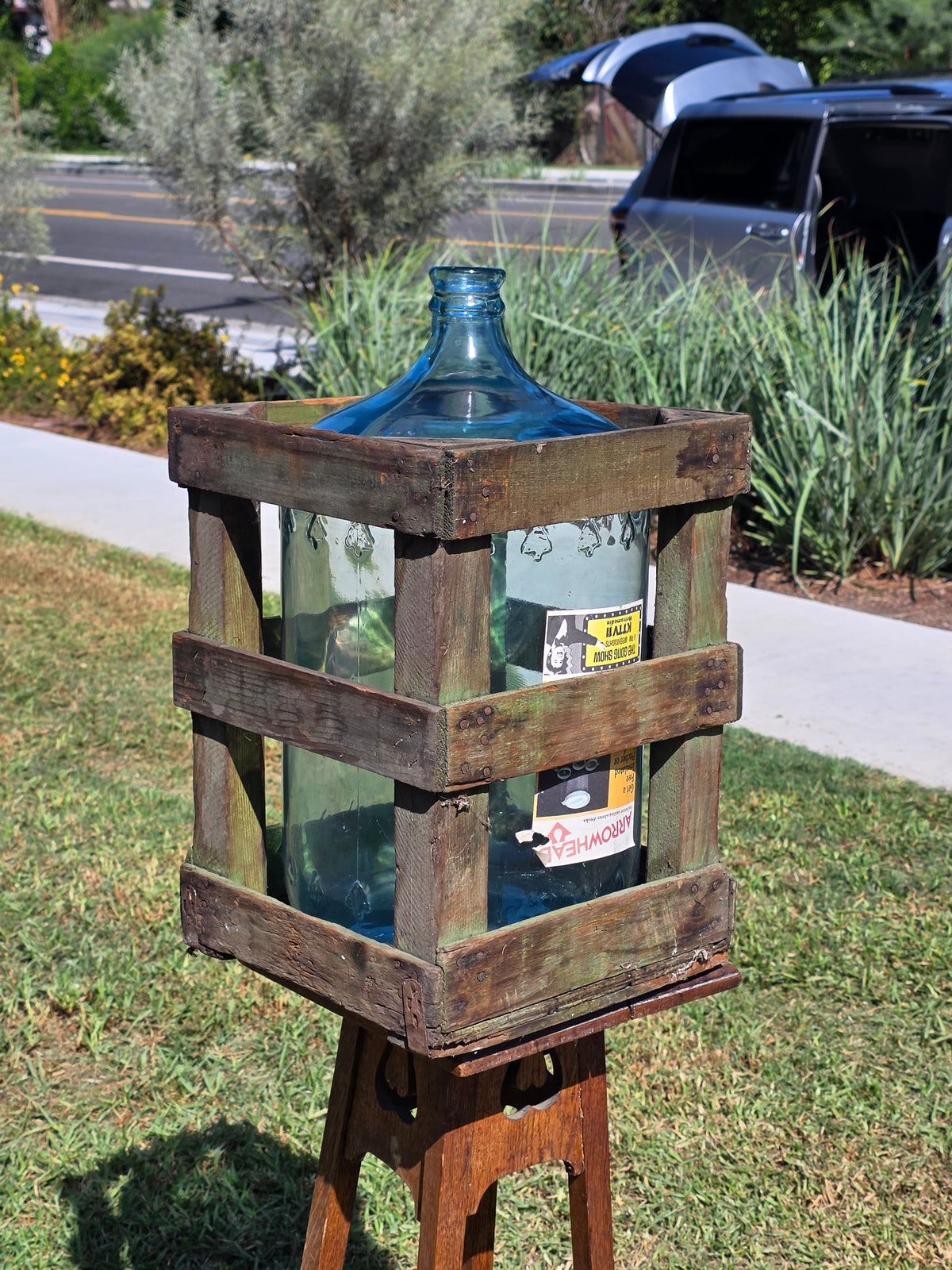 Vintage Arrowhead Puritas 5 Gallon Glass Water Bottle Carboy Wood Crate 1975