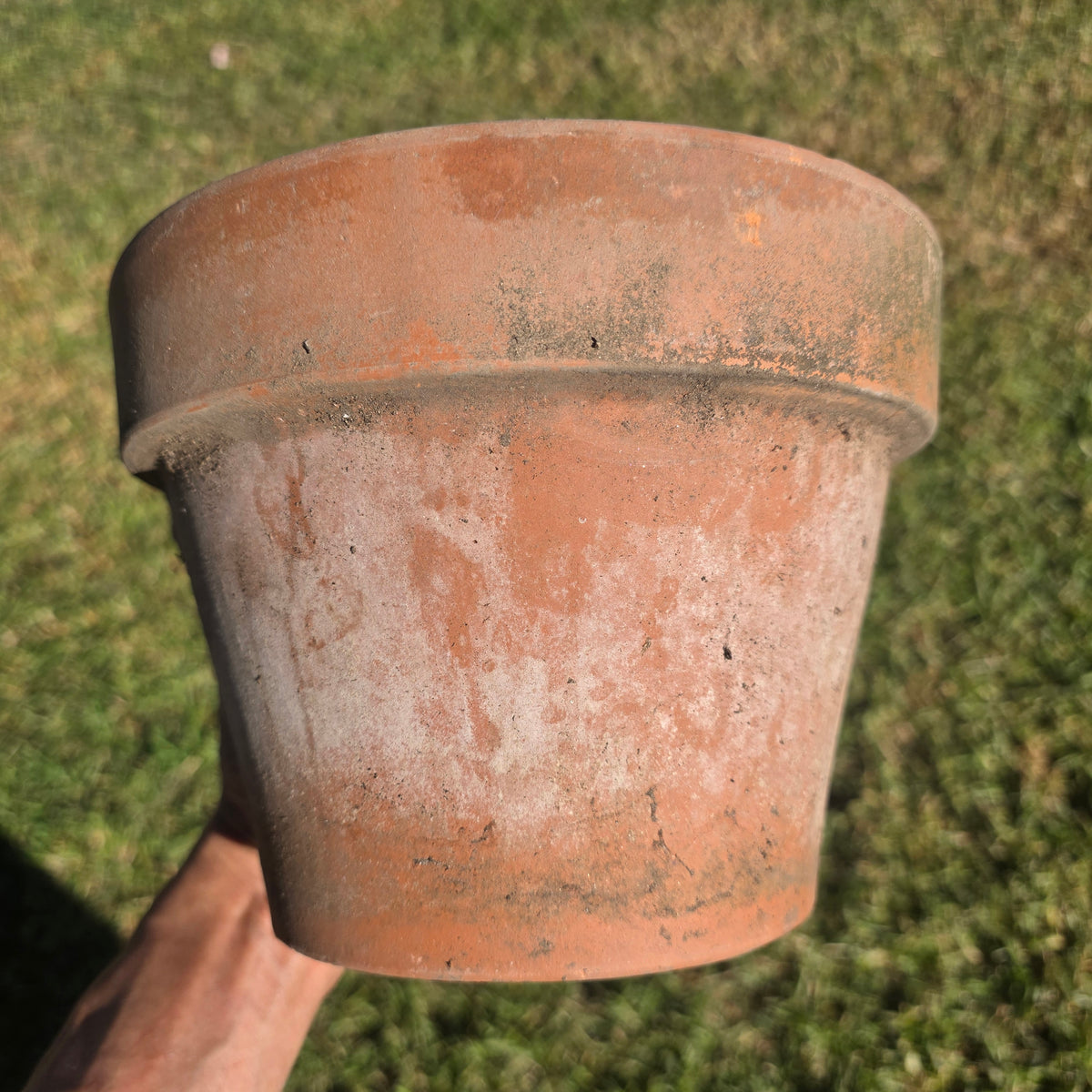 Pair of 2 ITERRA 20 Terracotta Planters Clay Flower Pots Made in Italy 8" Vtg