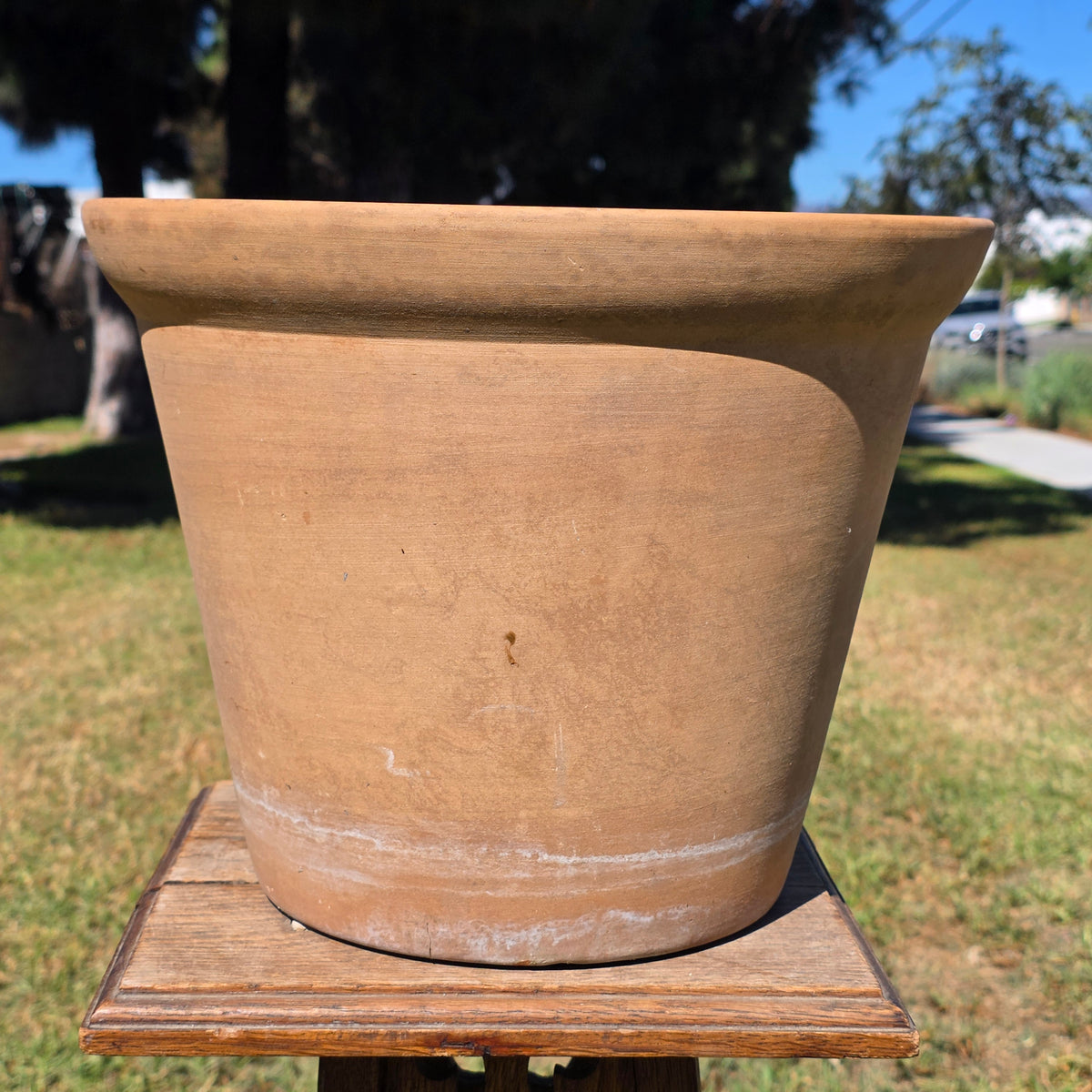 Vintage US Pottery Terracotta Planter 12" MCM Large Clay Flower Pot Made in USA (Copy)