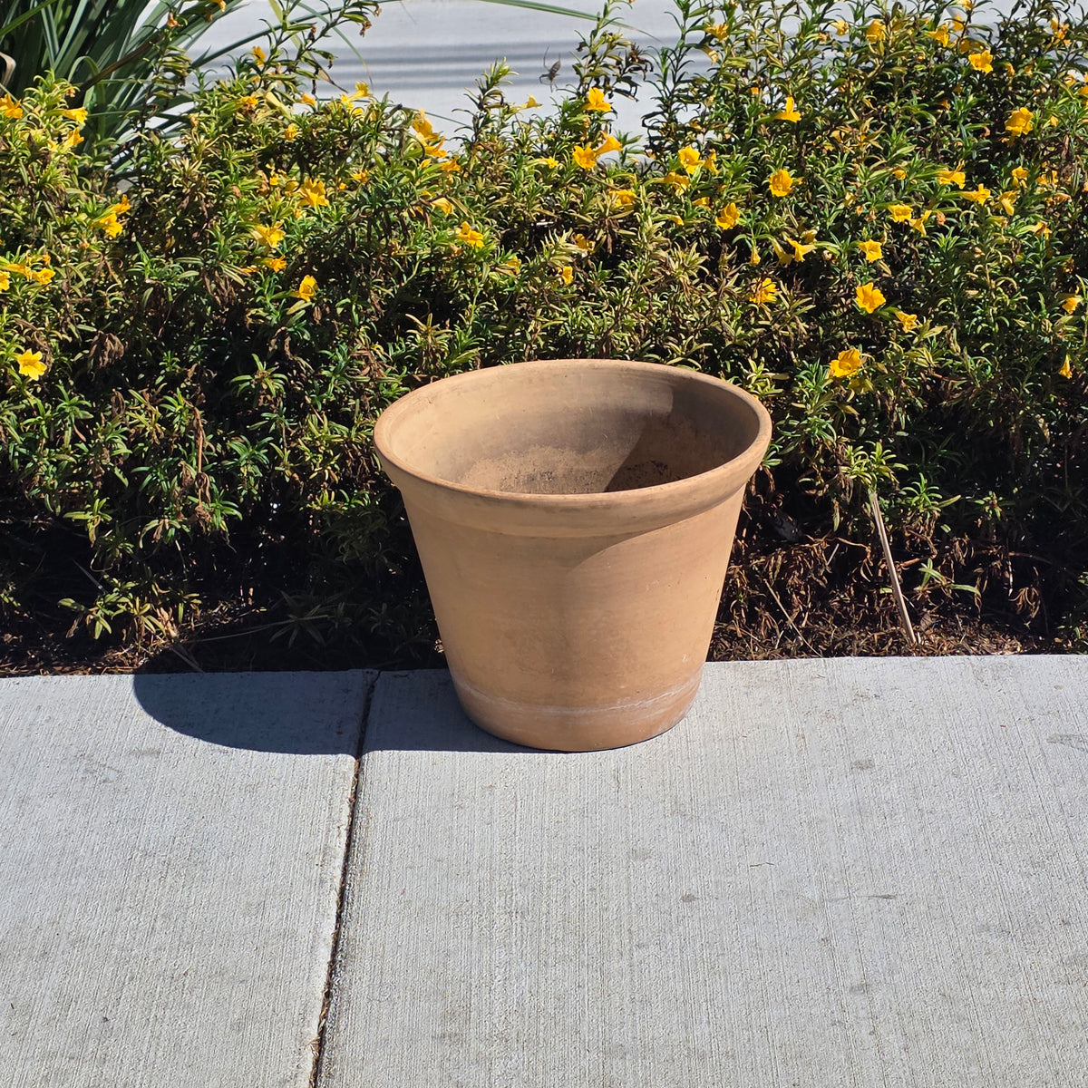 Vintage US Pottery Terracotta Planter 12" MCM Large Clay Flower Pot Made in USA (Copy)