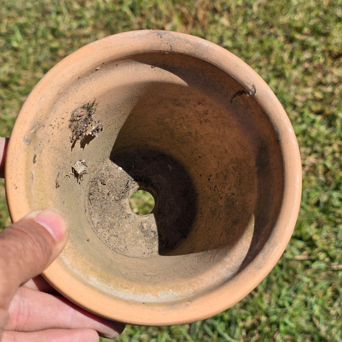 Vtg US Pottery Terracotta Planter Flower Pot Clay Set 2 USA Heavy Aged Patina