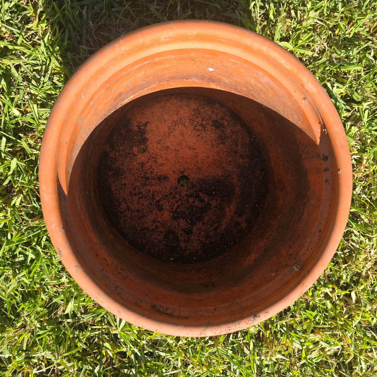 Vintage Fleur de Lis Terracotta Planter 12" Round Clay Garden Flower Pot Heavy