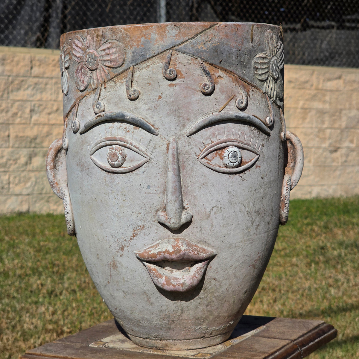 Vtg 1960s Mexican Terracotta Face Planter Pot Folk Art Head Pair Man Woman Set