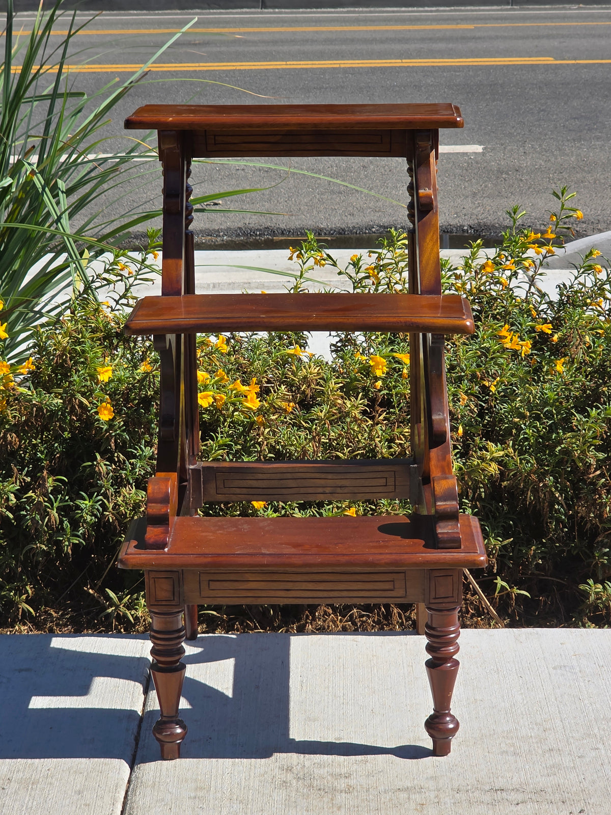 Vintage Mahogany Library Steps 3 Tier Bed Bedside Step Stool Saber Outswept Leg