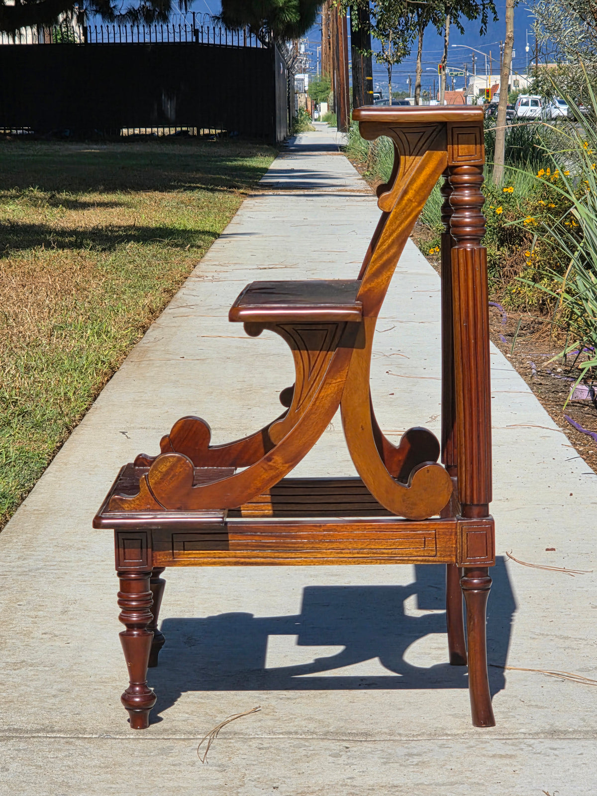 Vintage Mahogany Library Steps 3 Tier Bed Bedside Step Stool Saber Outswept Leg