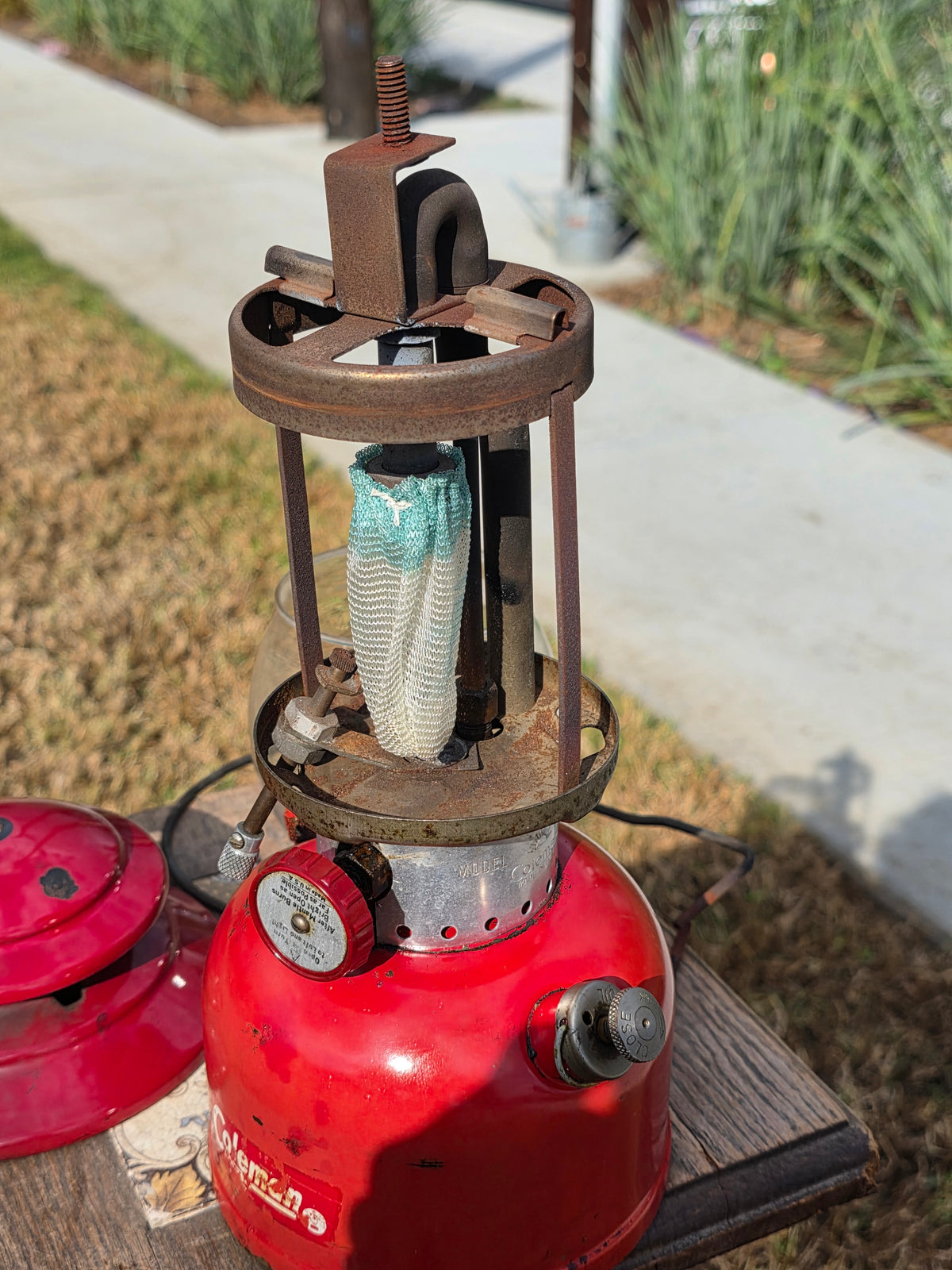 Vintage 1963 Coleman 200A Lantern 6/63 Red Letter PYREX Globe Wooden Case Used