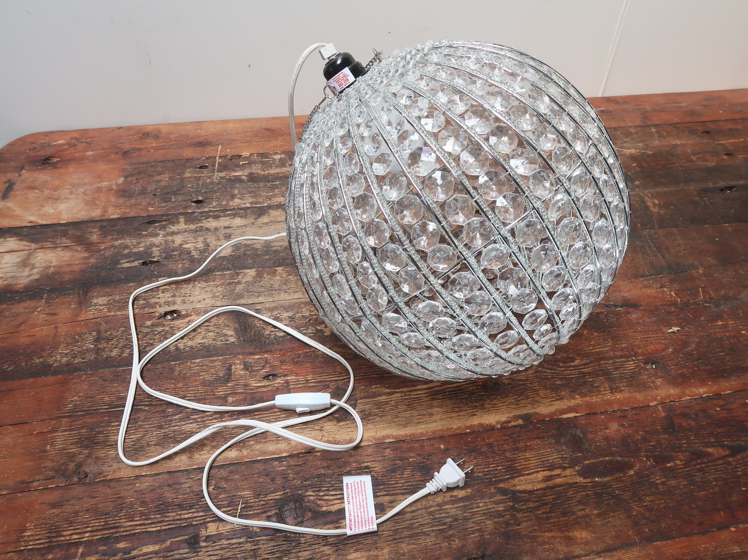 Faceted Beads Globe Pendant Light Dia 14" x 14"