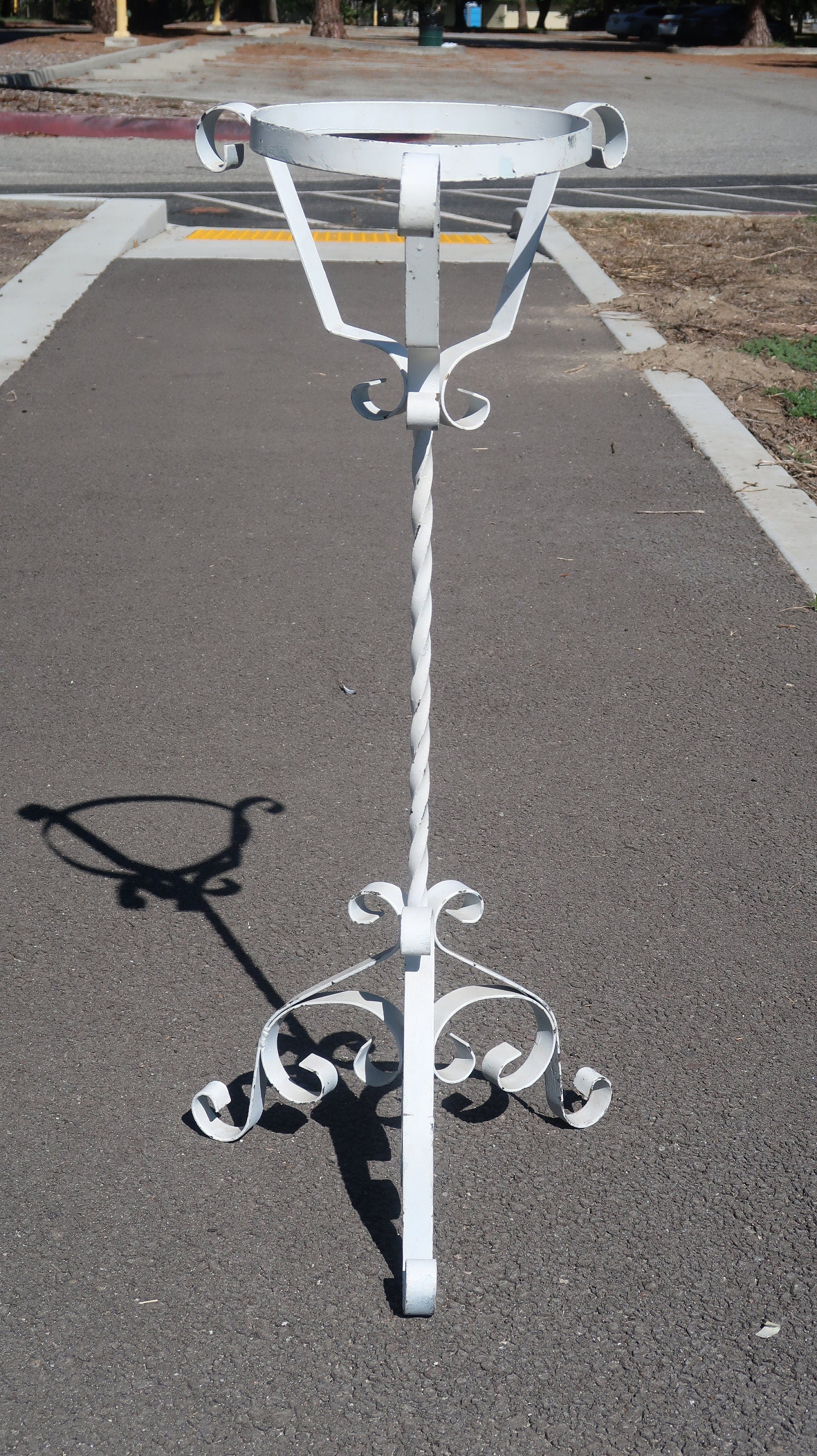Vintage Metal Scroll Plant Stand Flower Pot Stand White Shabby Chic H 37.5"