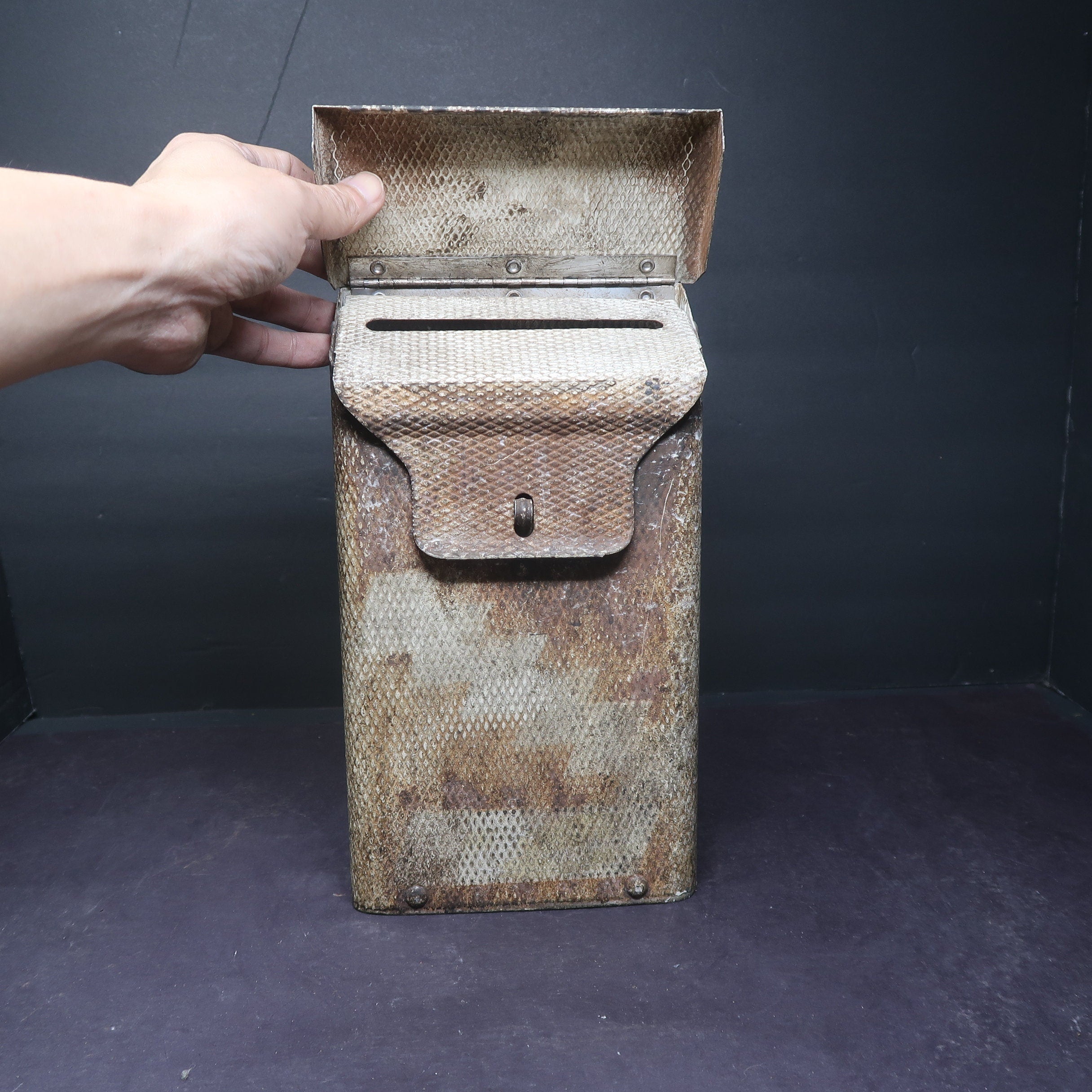 Vintage Aluminum Wall Mounted Mailbox Double Hinged Flip Top