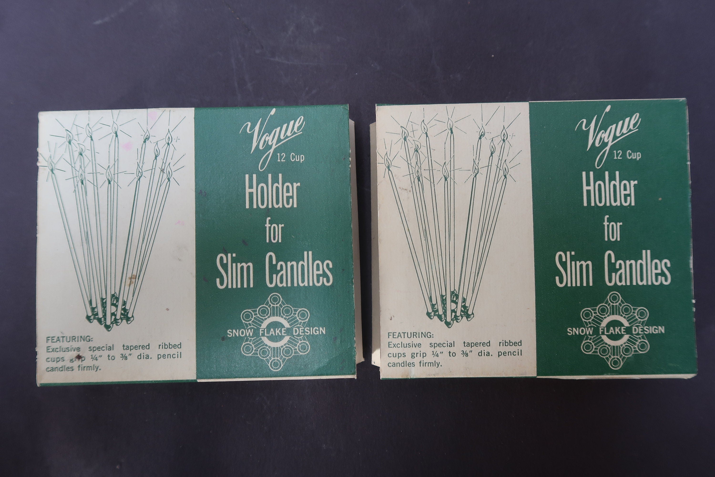 Set of 2 Vogue Slim Candles Snow Flake Design