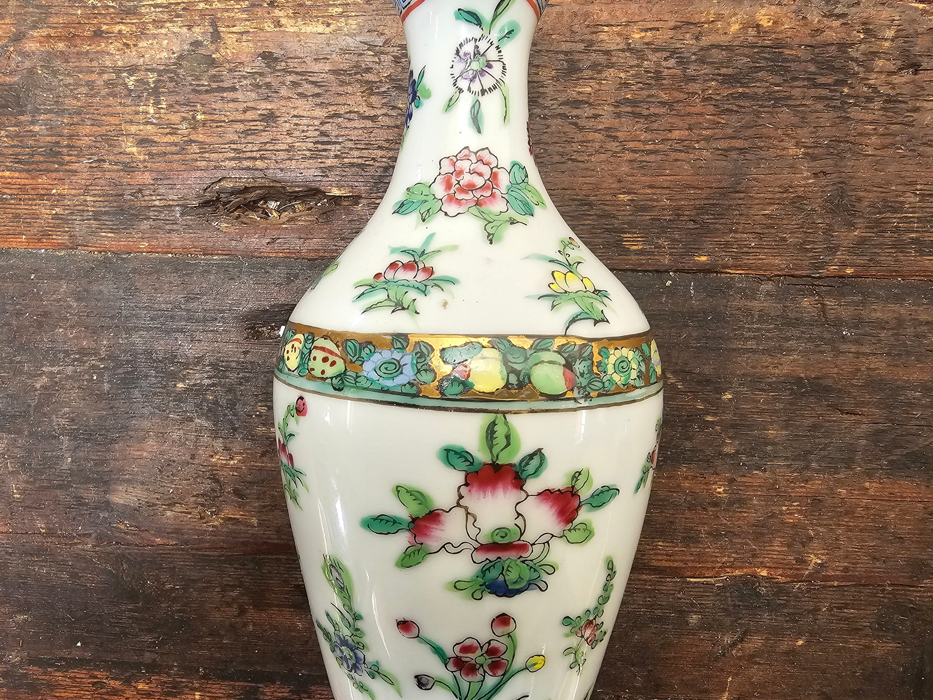 Antique Chinese Porcelain Doucai Ewer Pitcher Qianlong Mark 9" H