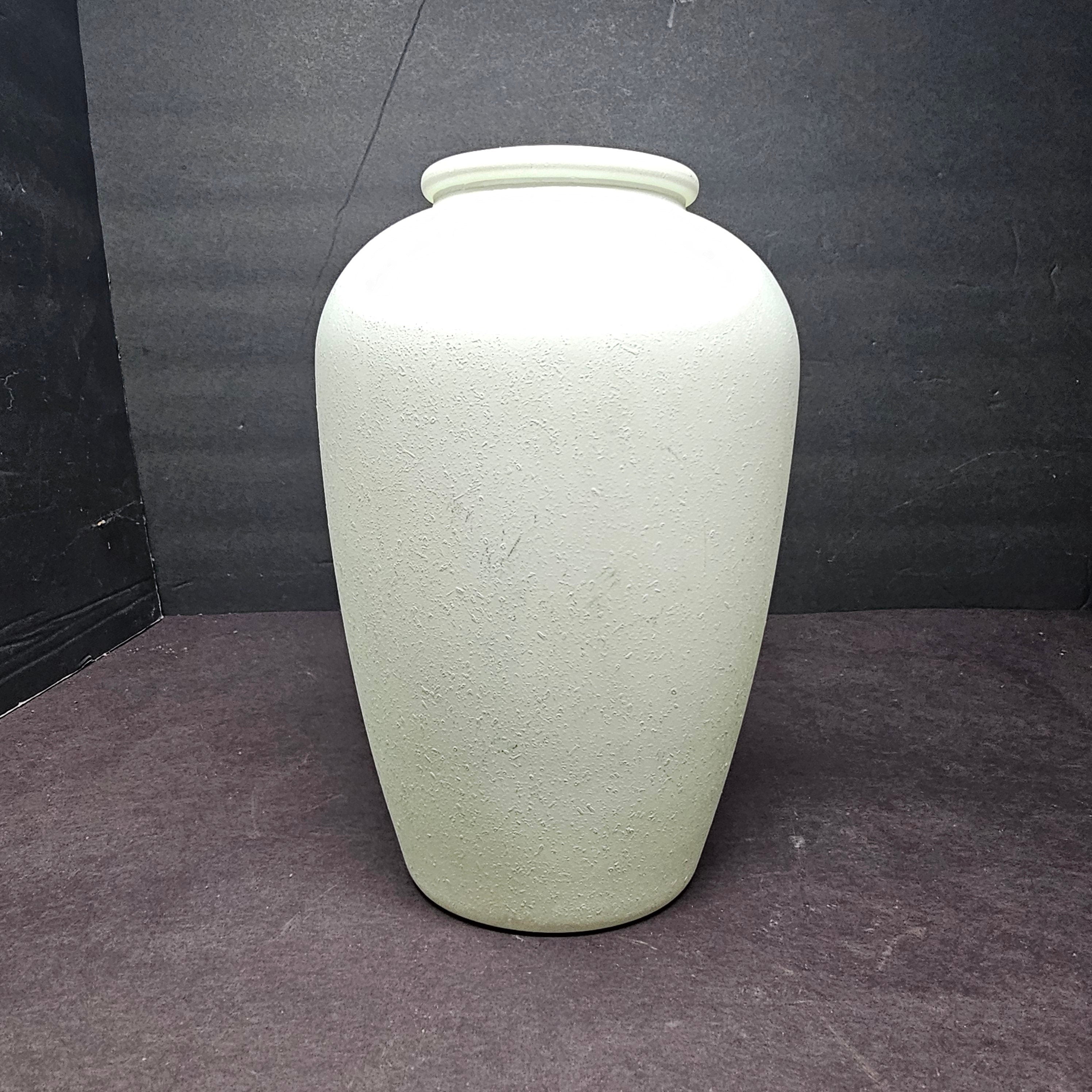 Studio Nova Portugal White Speckled Glass Vase 9"H 1980s