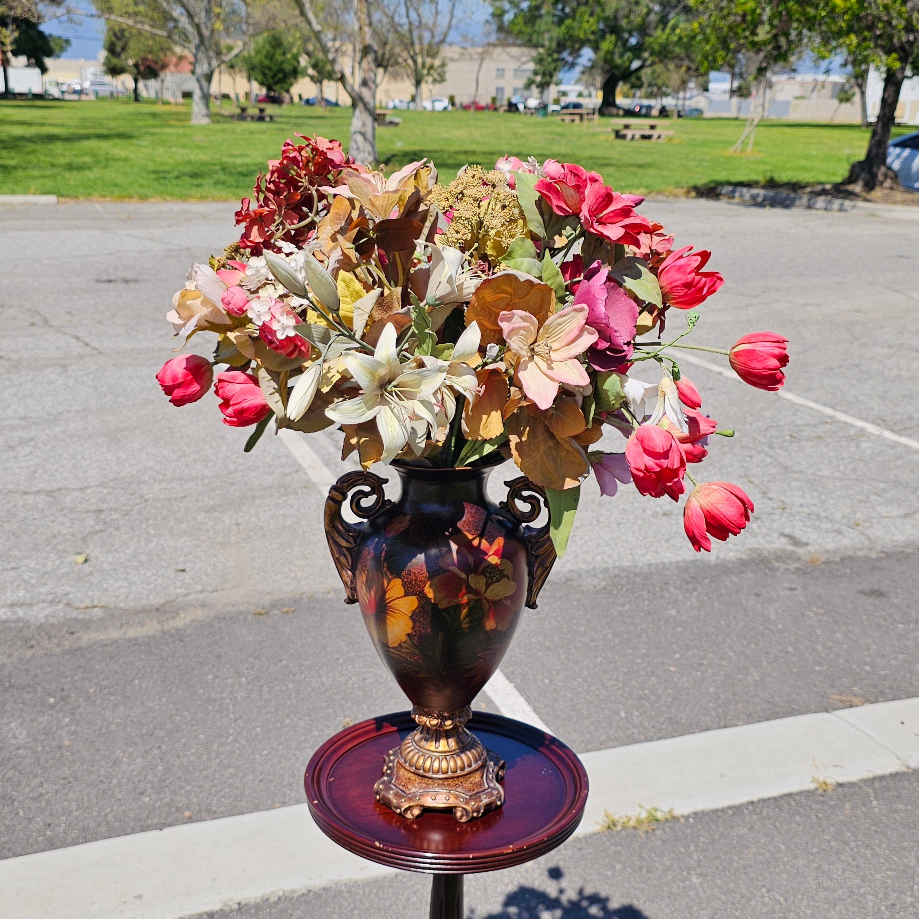 Resin Vase + Artificial Flowers Home Decor