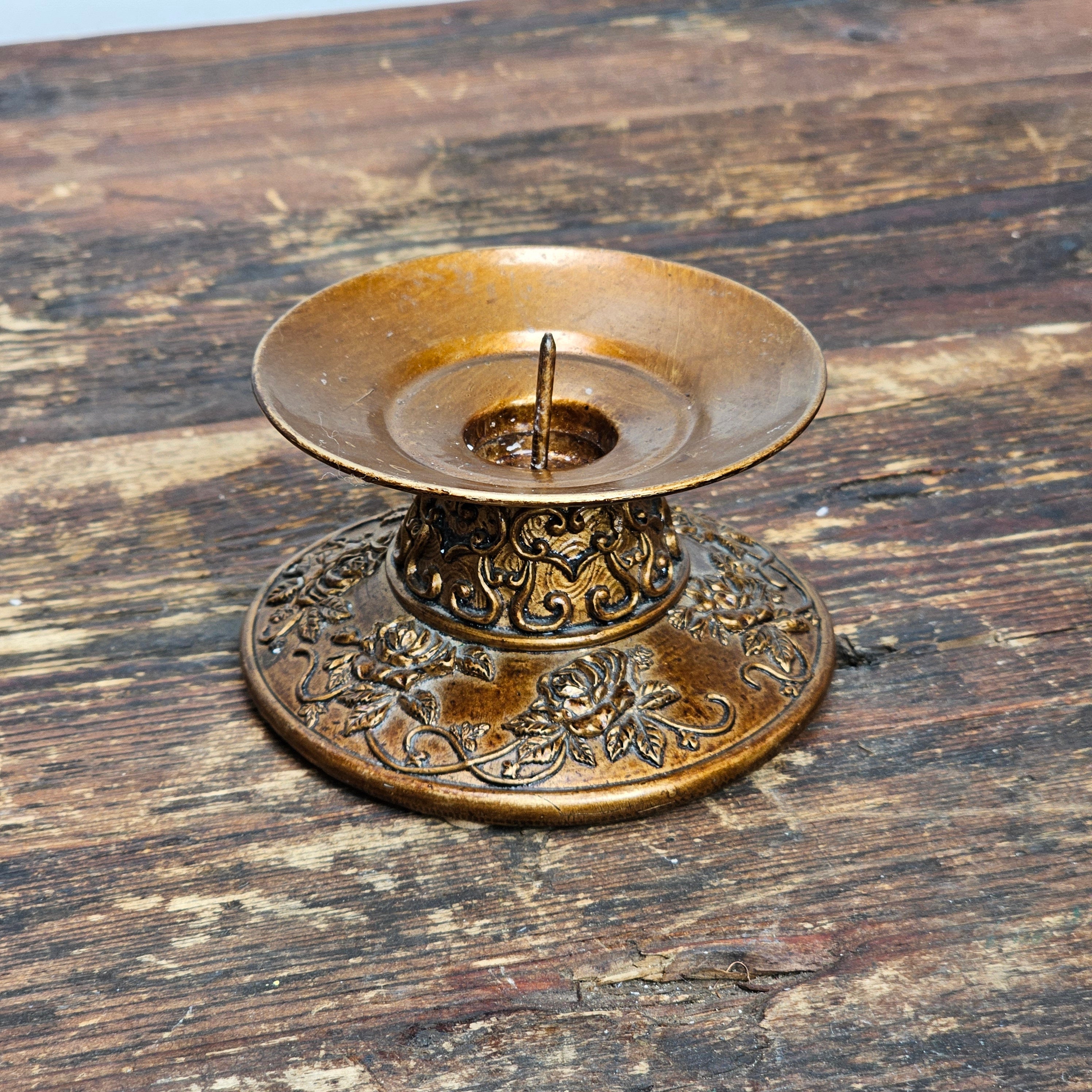 Ornate Asian Style Resin Candle Holder