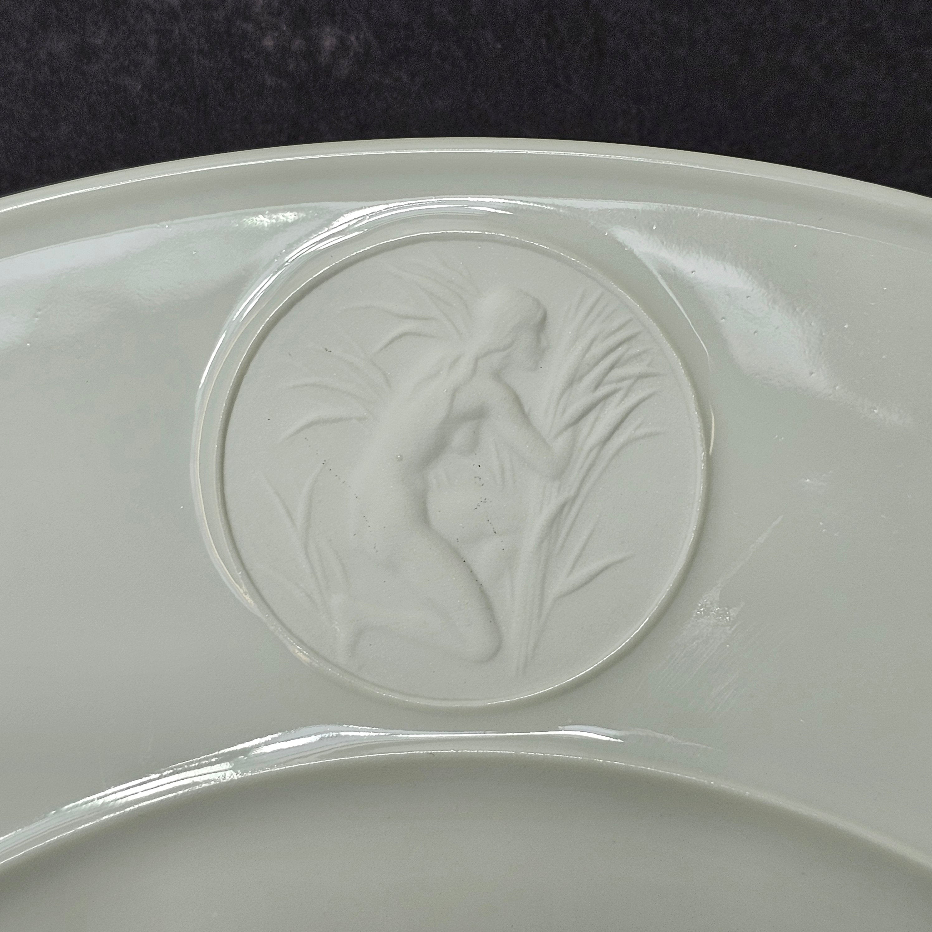 KPM ARCADIA by Berlin Porcelain 10.25" Dinner Plate With Syrinx Cameo Nude