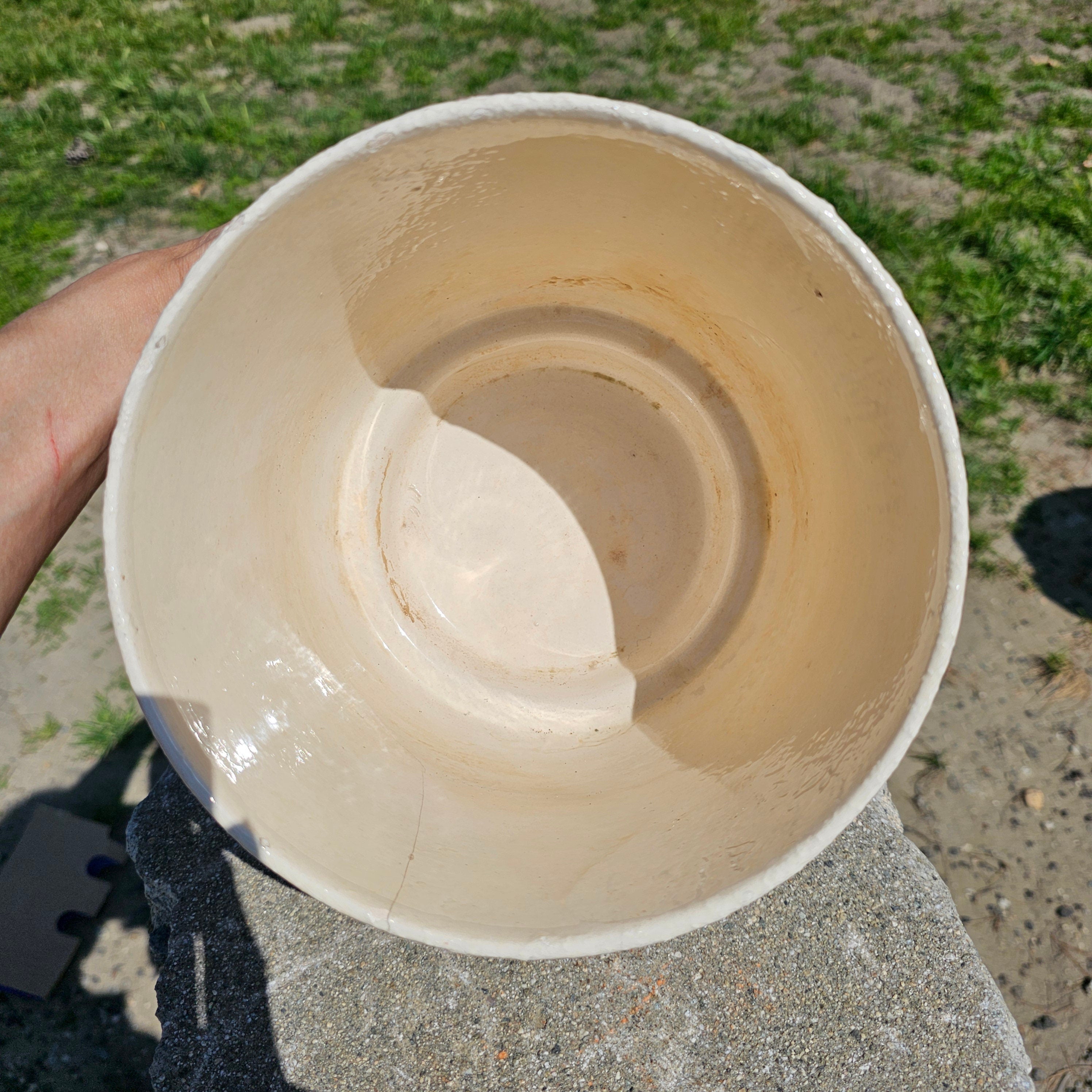 California Art Pottery Yellow Petal Shape Ceramic Flower Planter 8.5" x 6.75" H