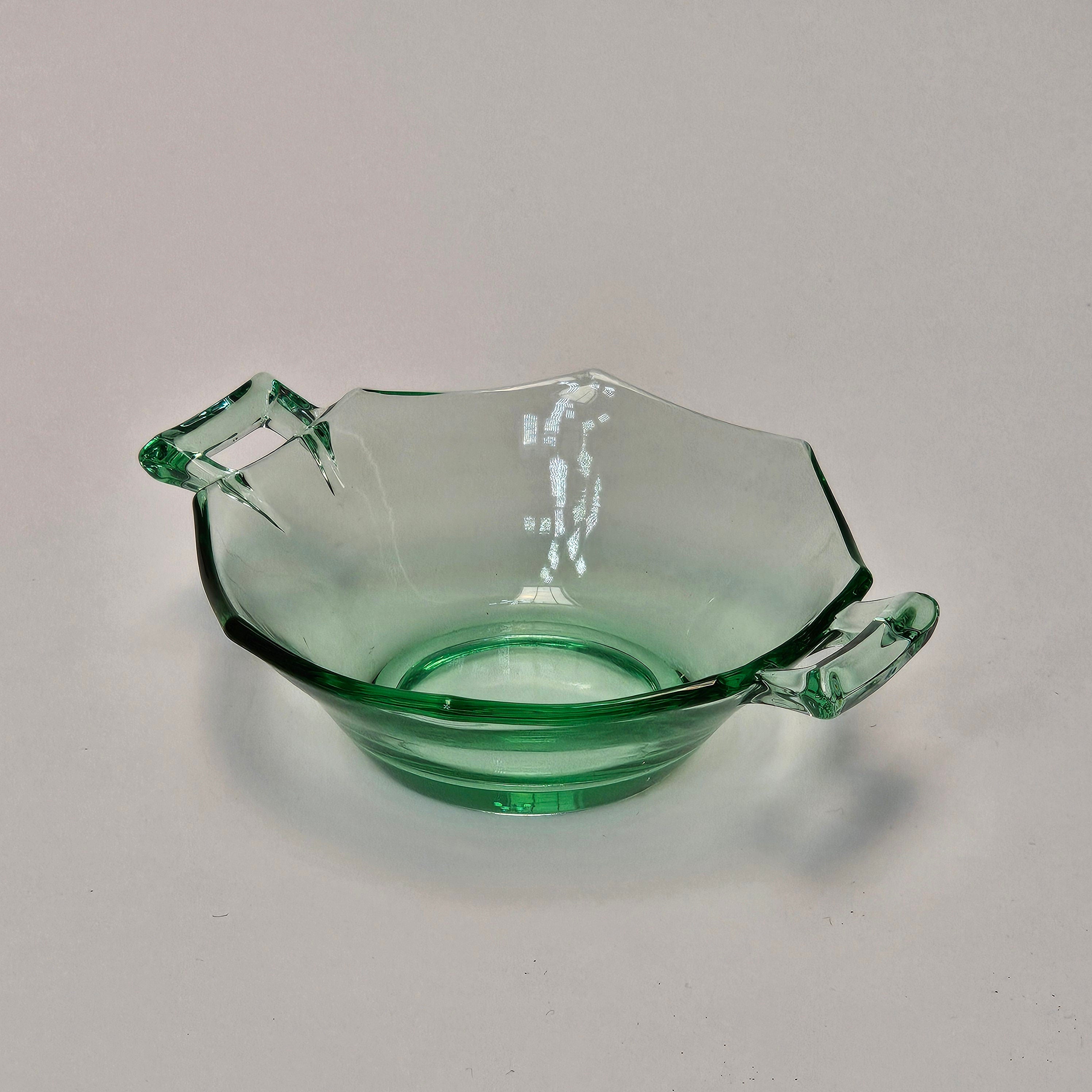 Heisey Octagon Moongleam Handled Nut Bowl