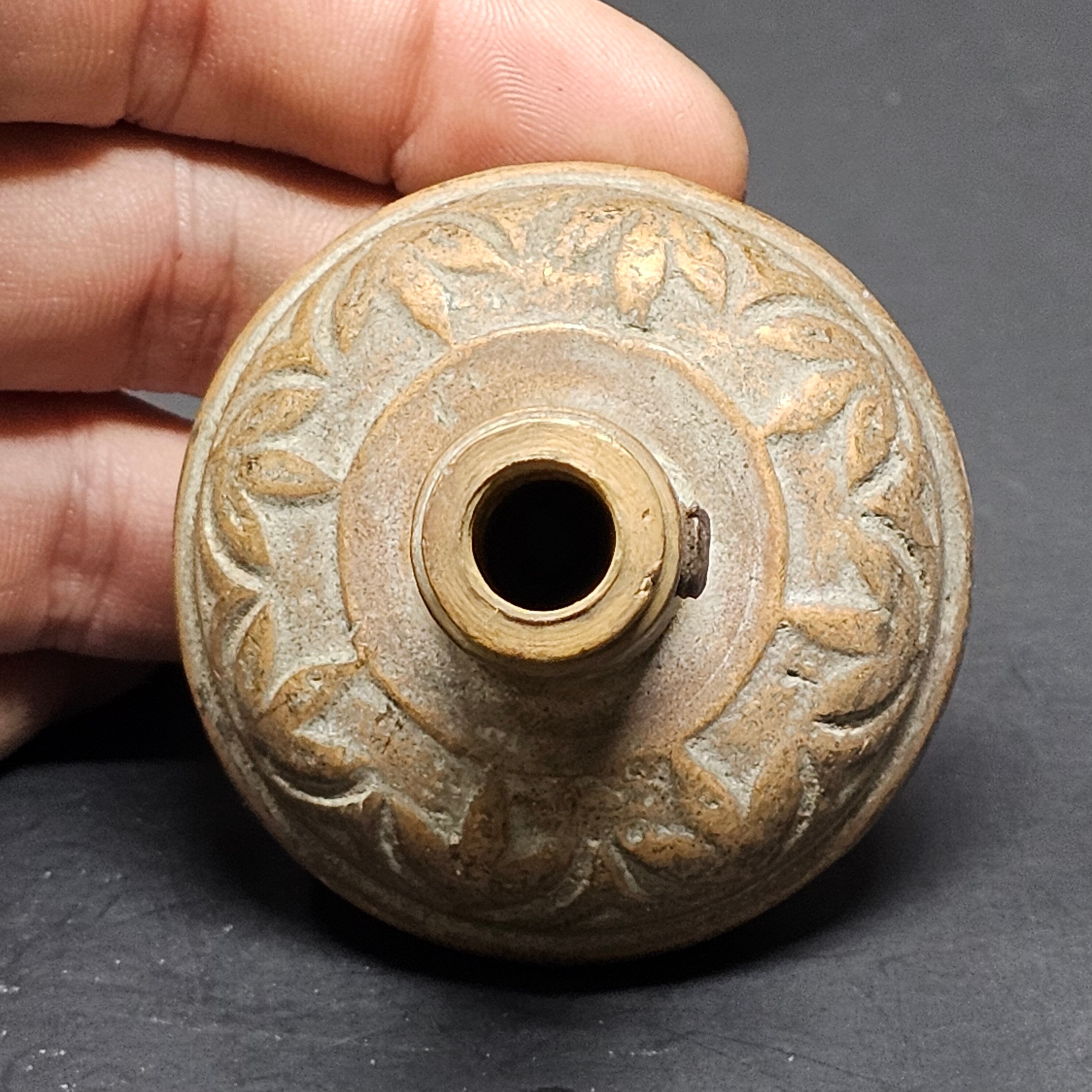 Antique Single Door Knob Solid Brass (1 lb.)