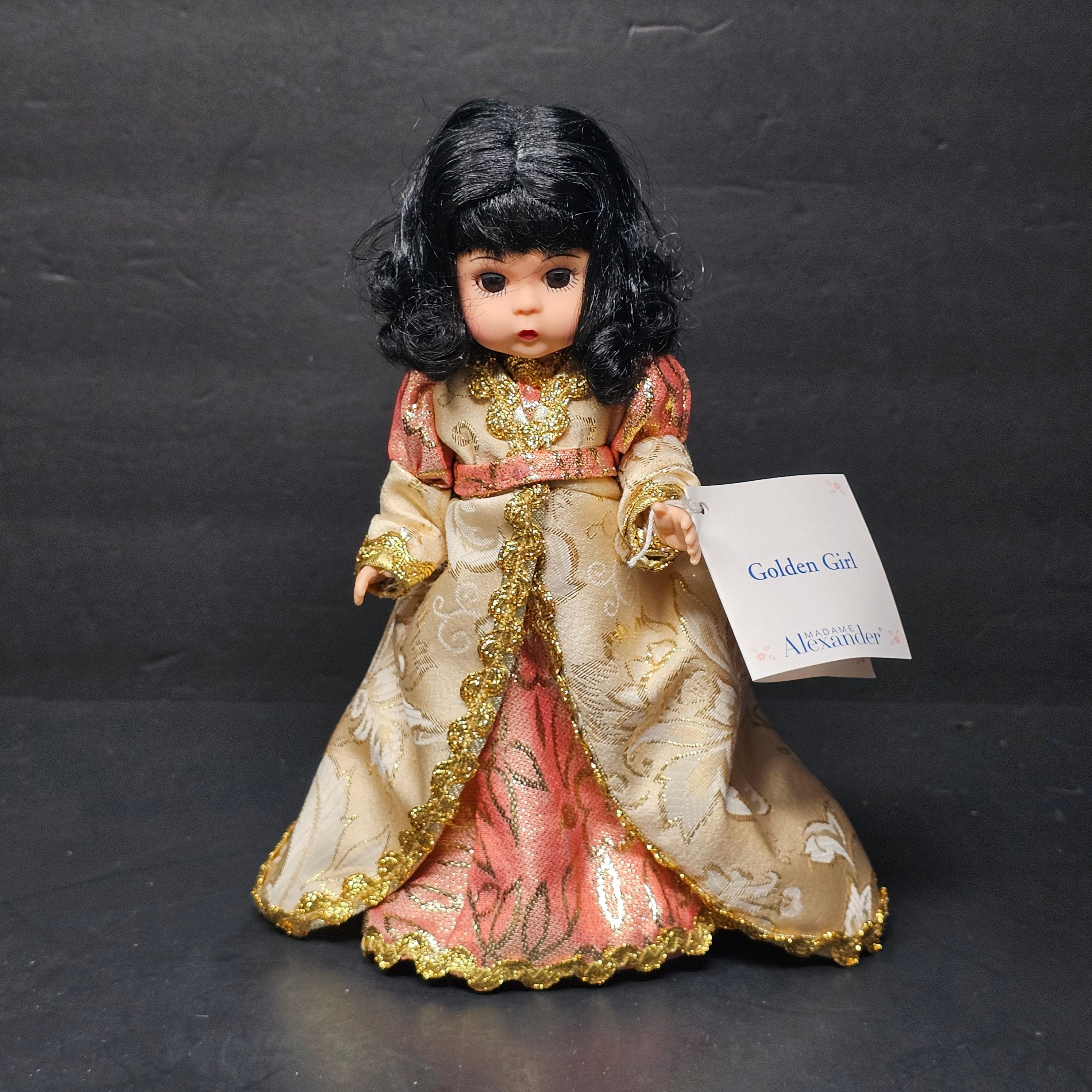 Madame Alexander 8" Golden Girl 2000 Style# 30560