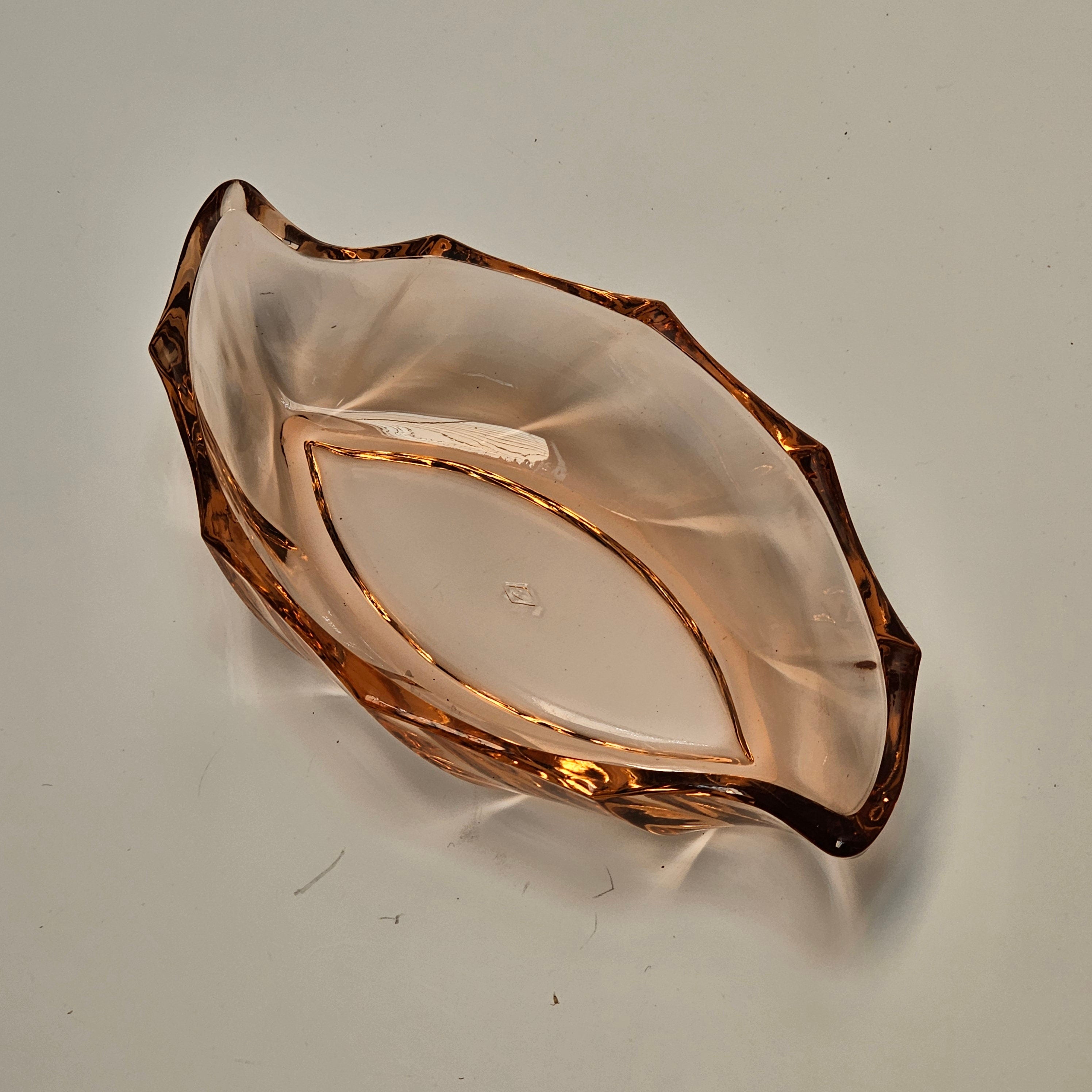 Heisey 7" Twist Flamingo Pickle Dish