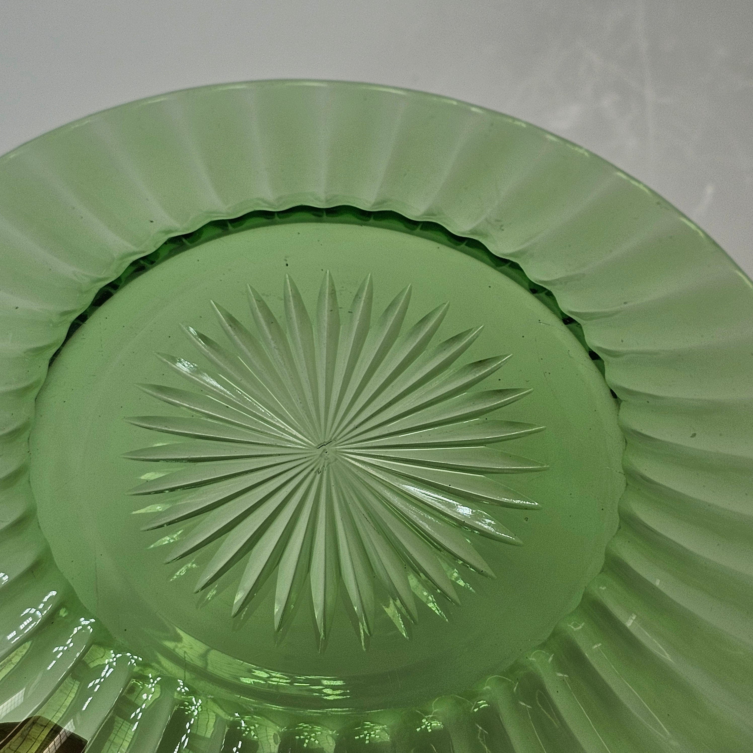 Heisey 7 1/2" Salad Plate Ridge and Star Moongleam Green