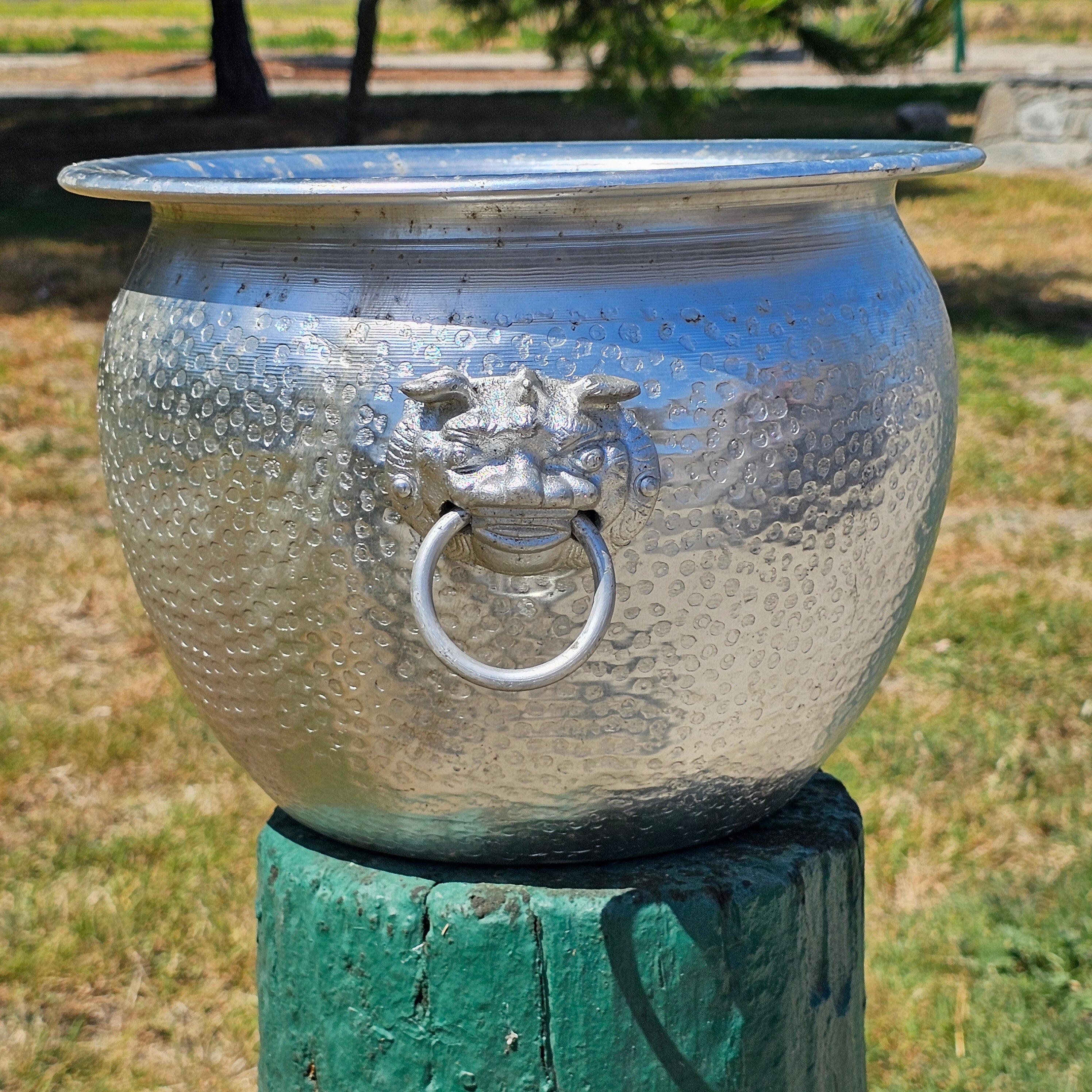 Hammered Aluminum Flower Pot Bucket With Foo Dog Handles 12.5" Dia x 9" H