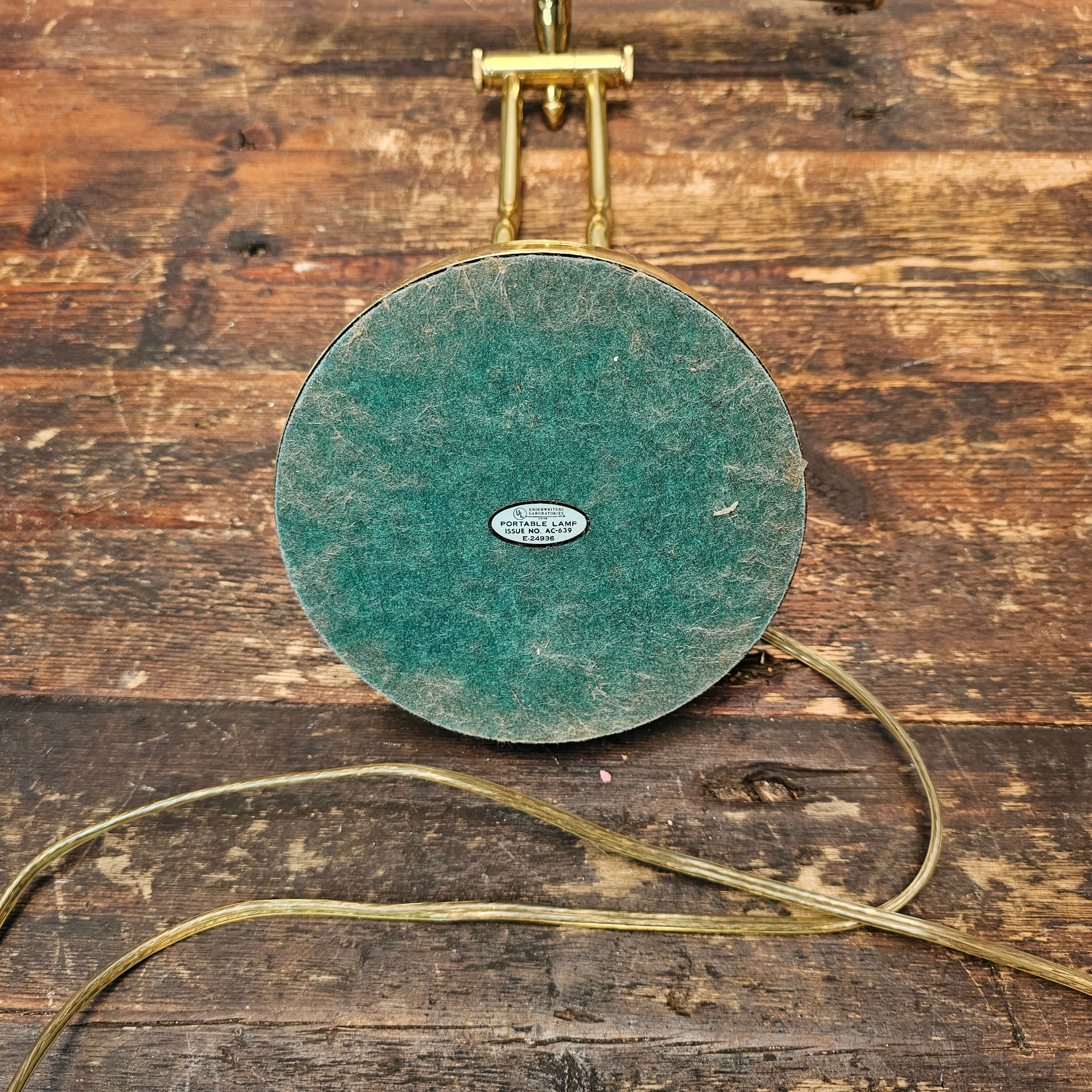 Vintage Brass Finish Bankers Desk Lamp