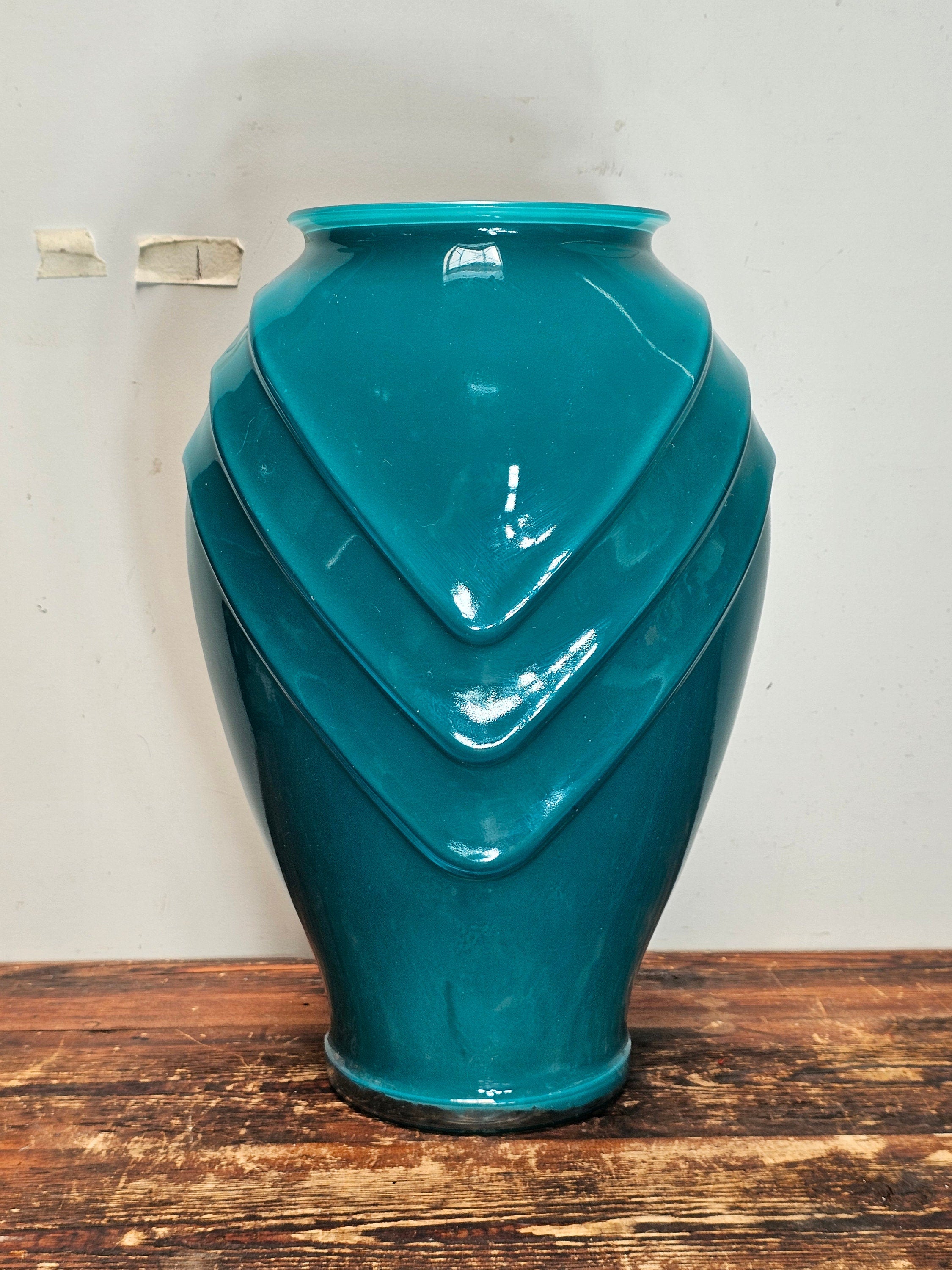 Large Art Deco Jade Color Scalloped Glass Flower Vase 11" x 8" x 16"H