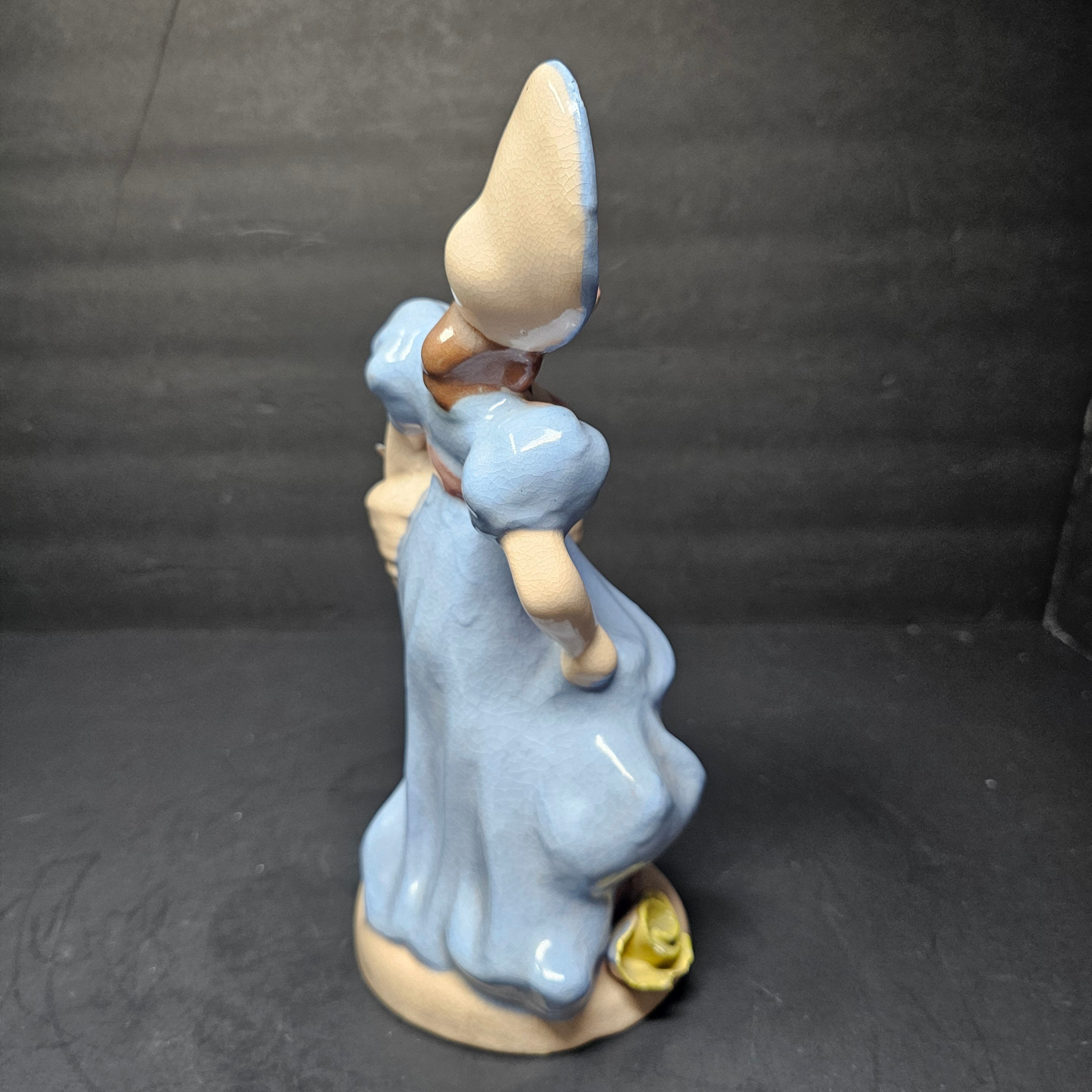 Vintage Kaye Of Hollywood California Lady With Basket Of Flowers Figurine