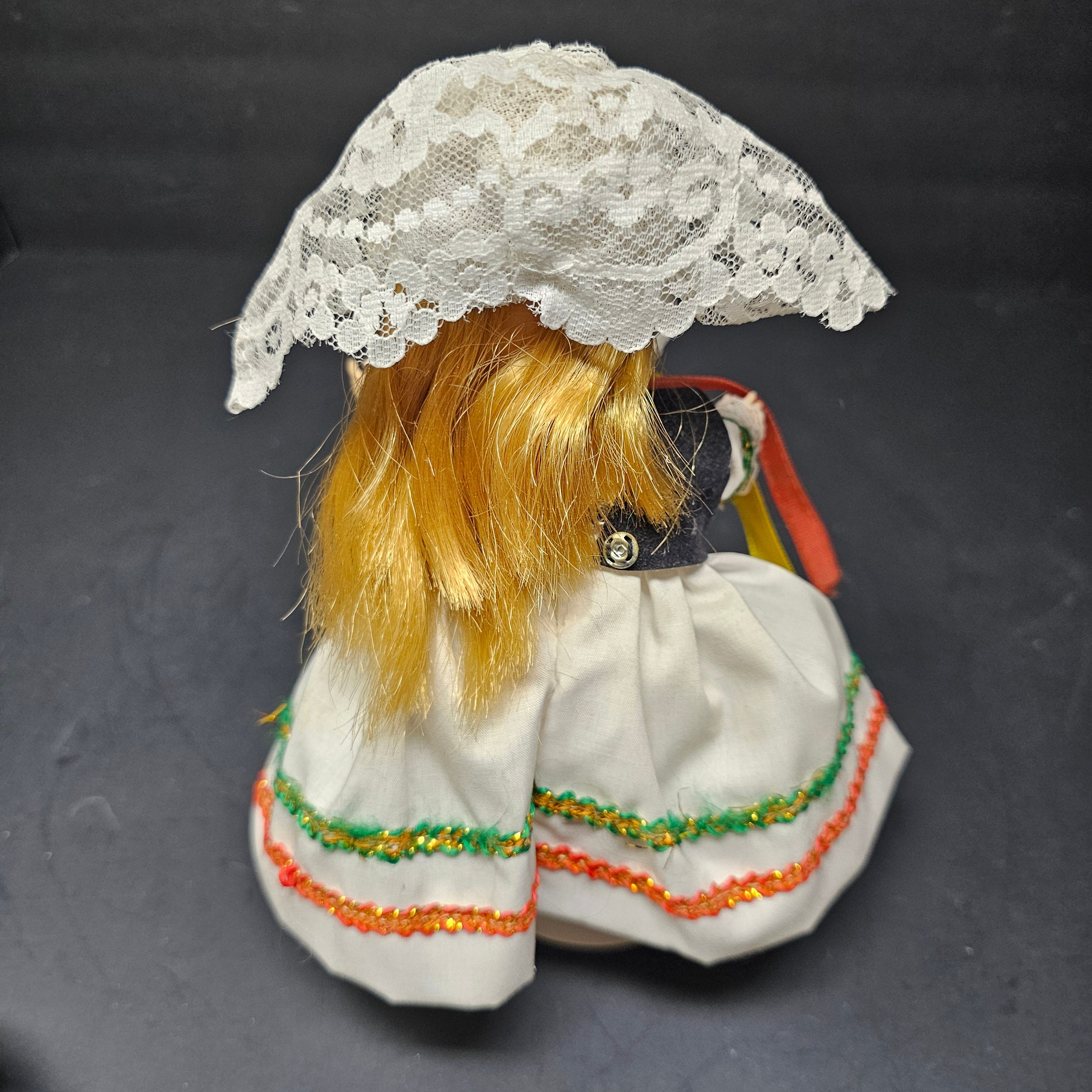 Vintage Vogue Doll Company Toys Polish Ginny Far Away Lands 1970s