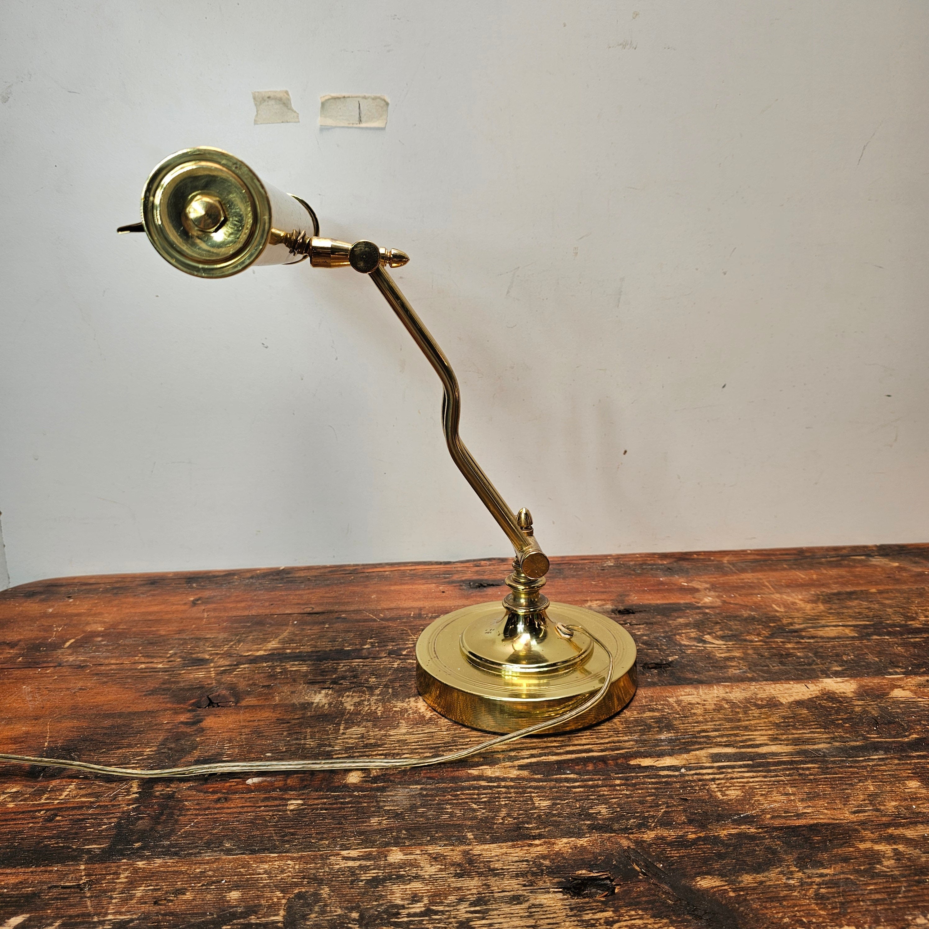 Vintage Brass Finish Bankers Desk Lamp