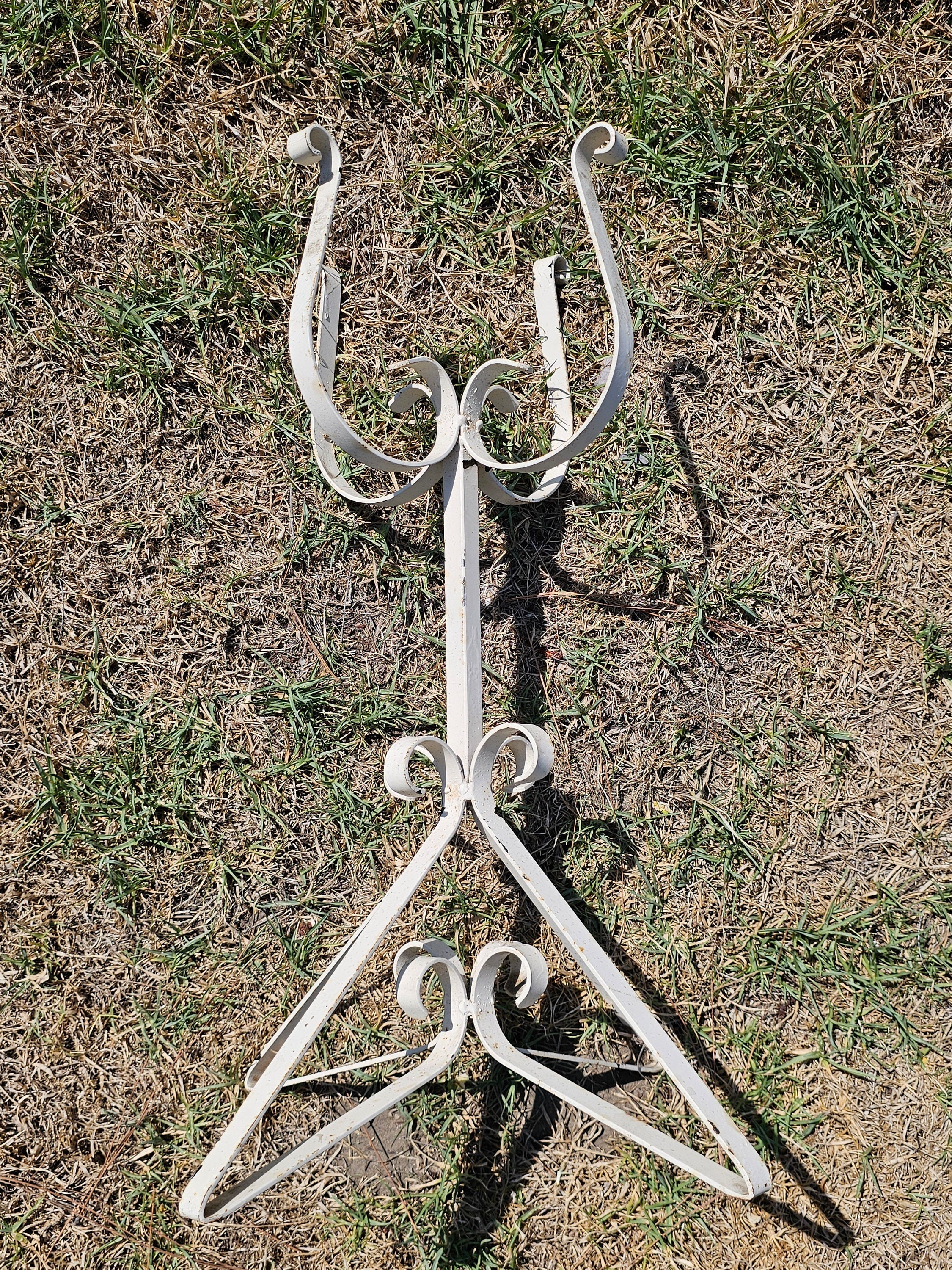 Rustic Metal White Flower Pot Stand 25.5"H Shabby Chic