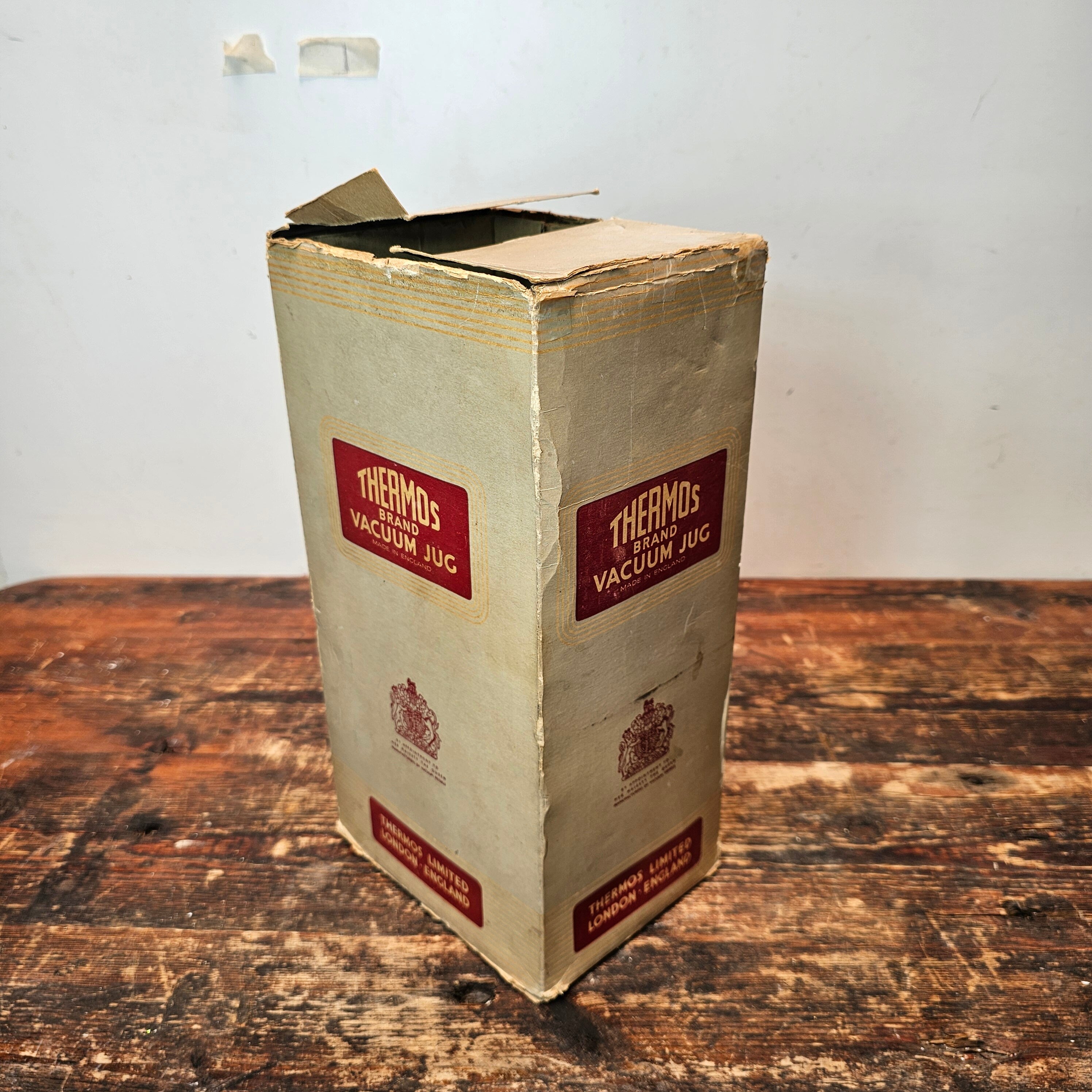 Thermos Vacuum Jag Flask 58Q Black & Yellow Made In England 1950's