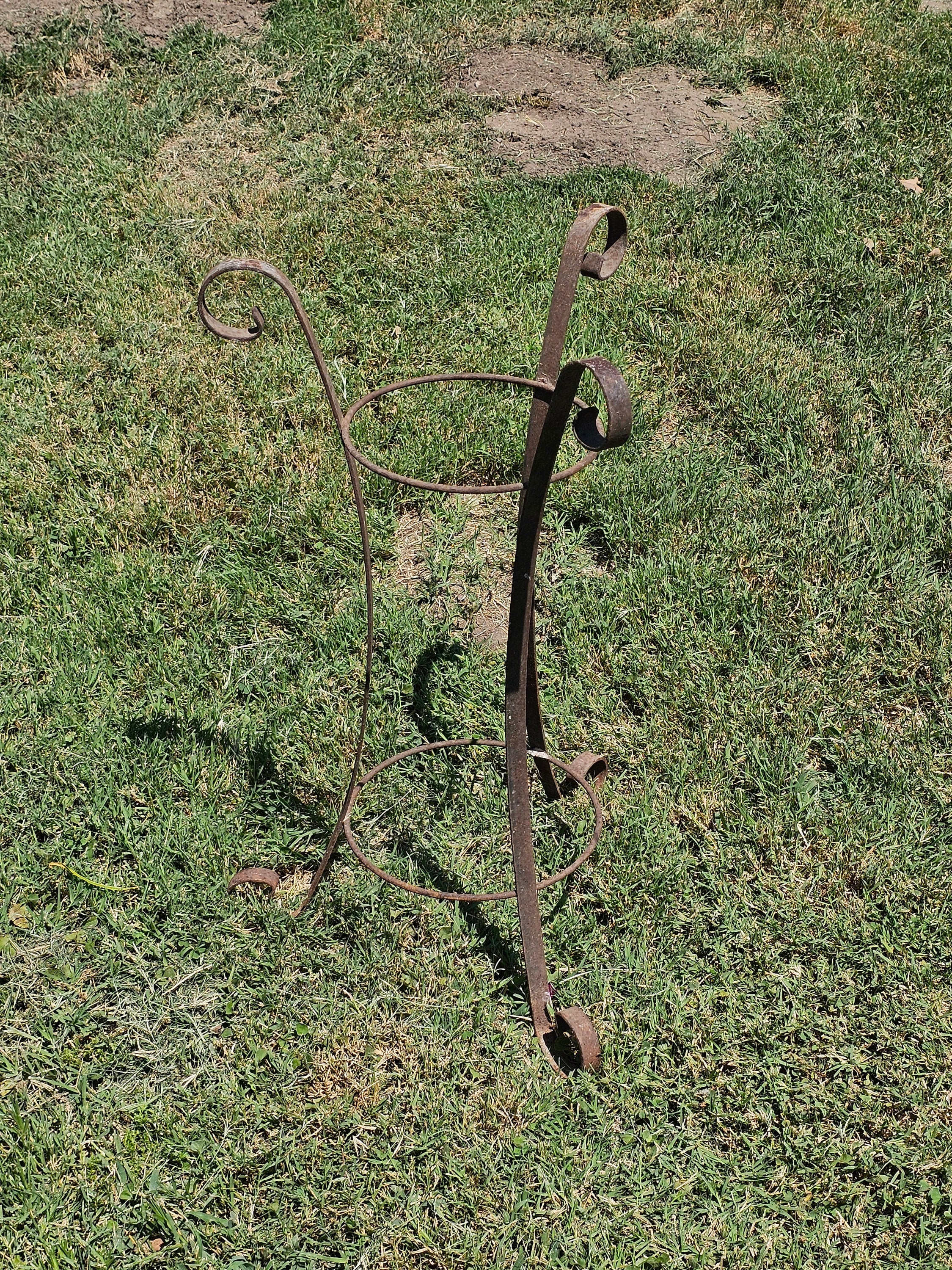 Spanish Revival Style Metal Scroll Planter Holder Stand 26.5" H