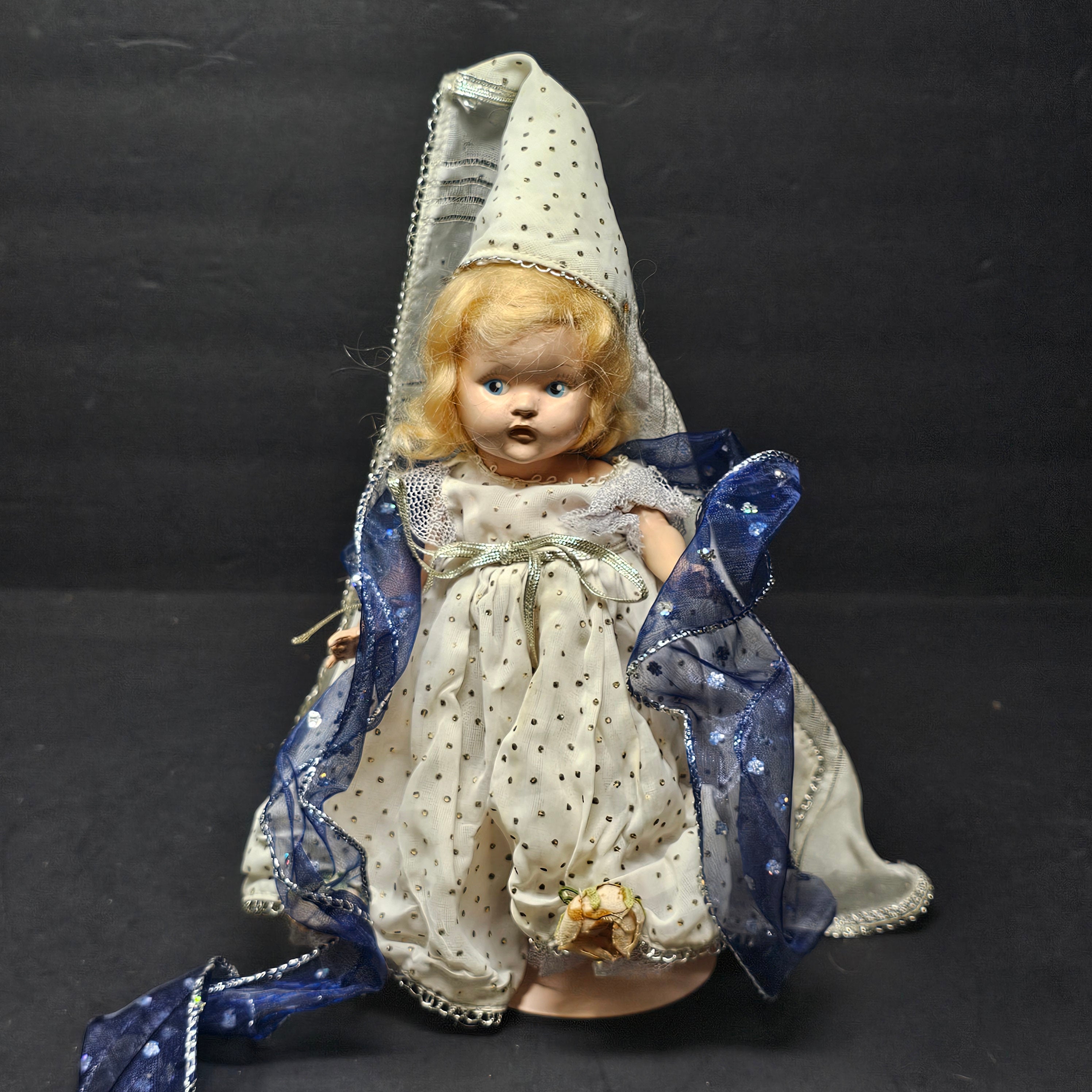 Vintage 8" Vogue Ginny Doll Pianted Eye " Cinderella " 1940’s
