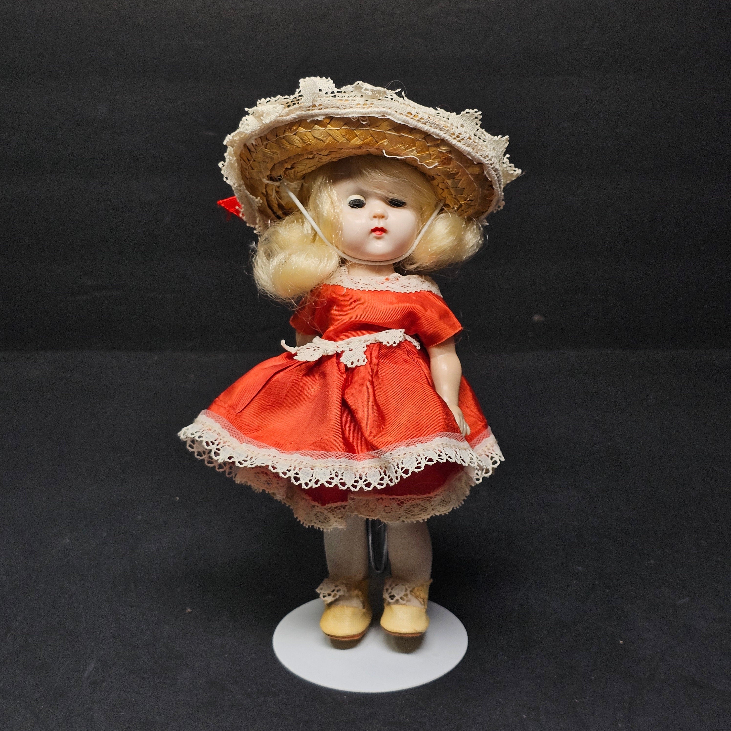 Vintage Vogue Ginny Bent Knee Walker Doll 8" 1950's