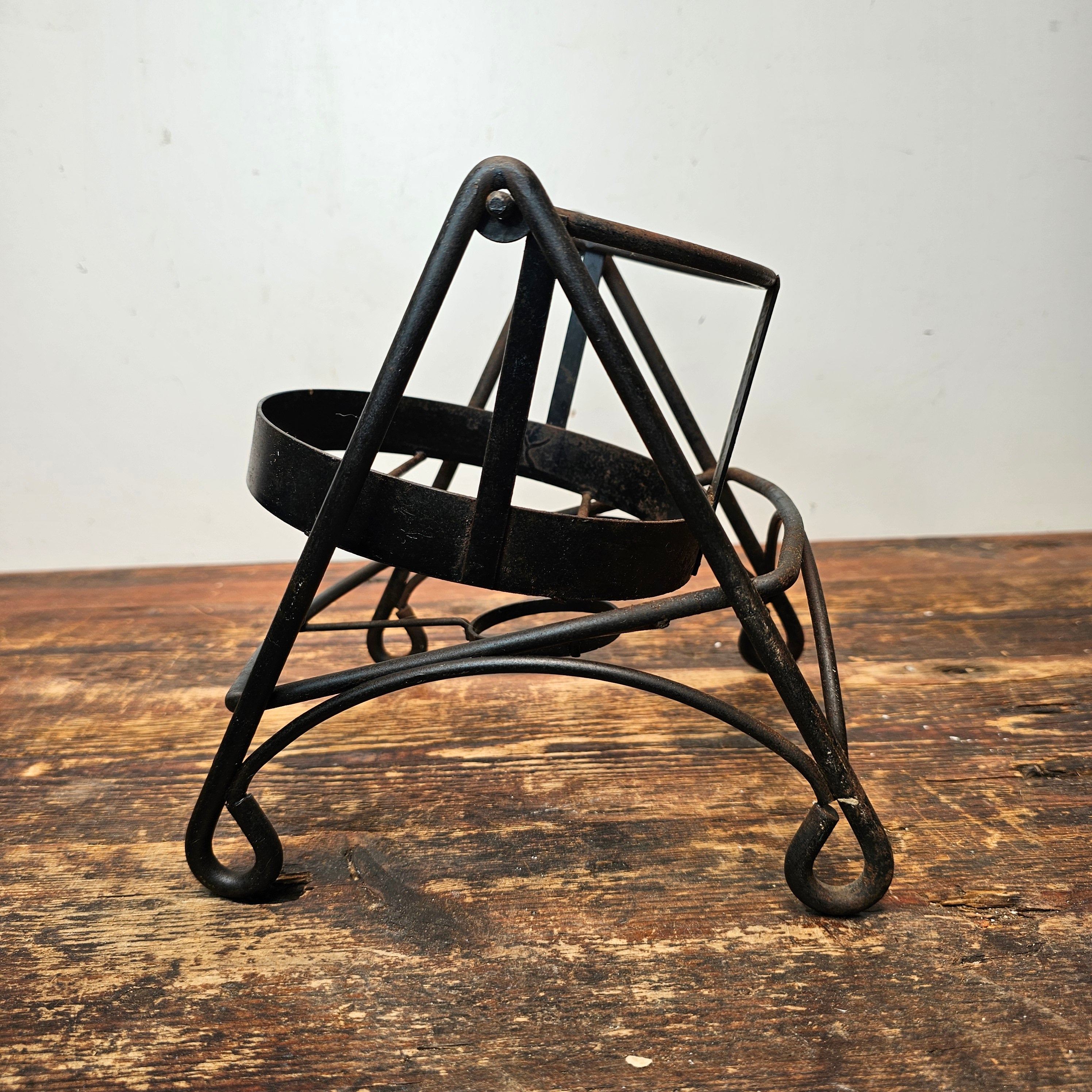 Wrought Iron Bottle Holder Swing Cradle / Flower Pot Holder 8" H x 8" D x 7.5" W