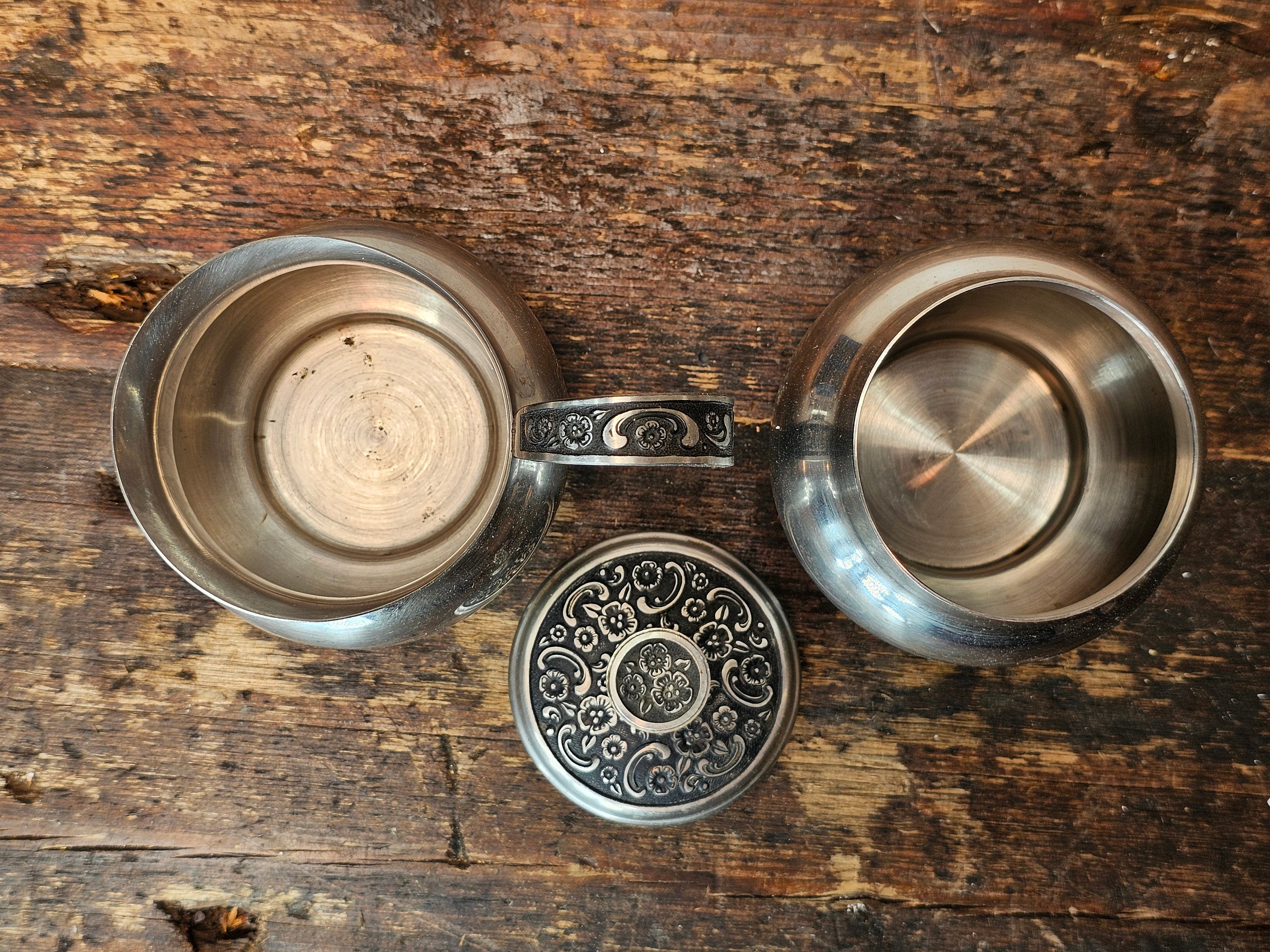 Oneida Mediterranean 18/8 Stainless Tea Set + Monterey Stainless Steel Pot