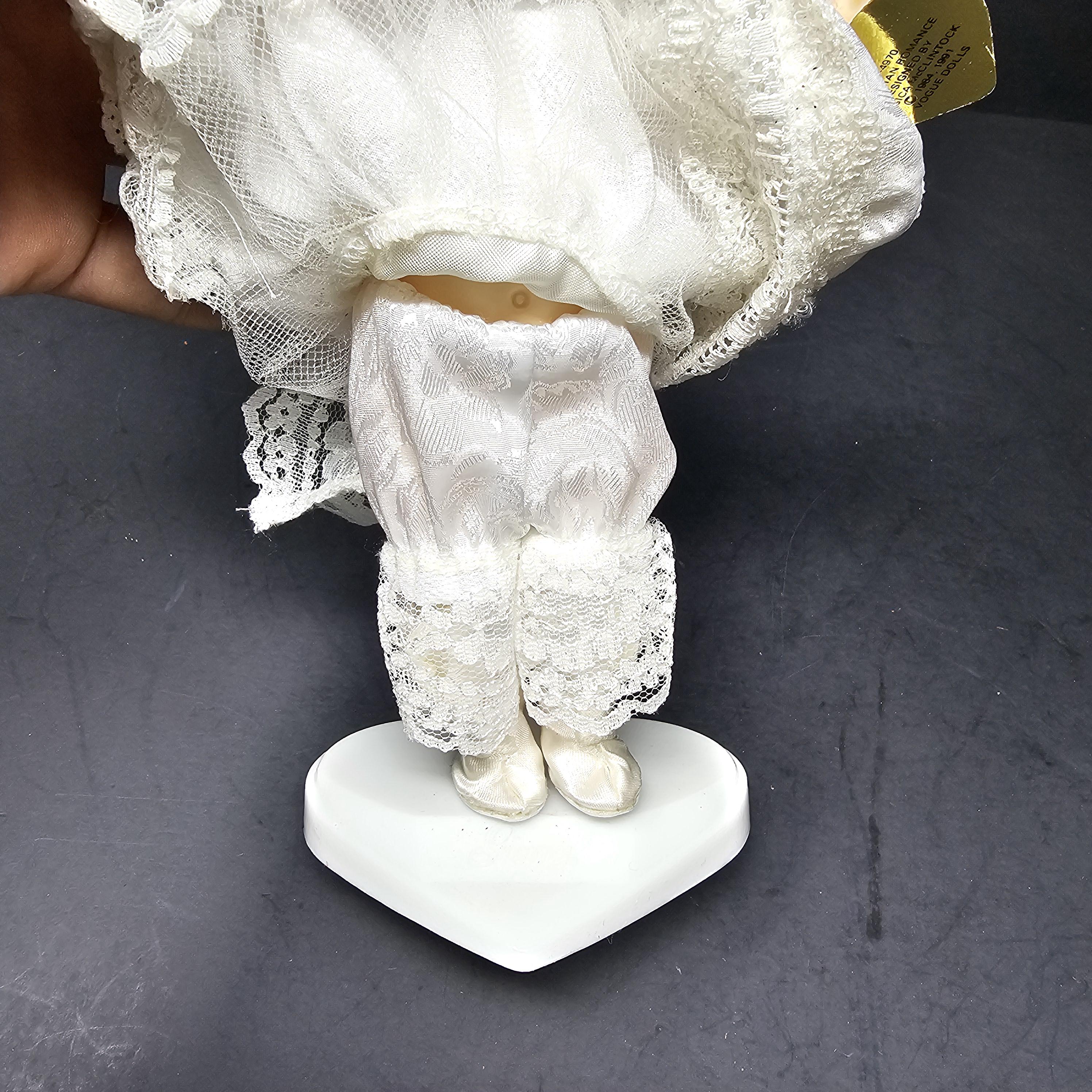 Vogue 8" Victorian Romance by Jessica McClintock With Stand