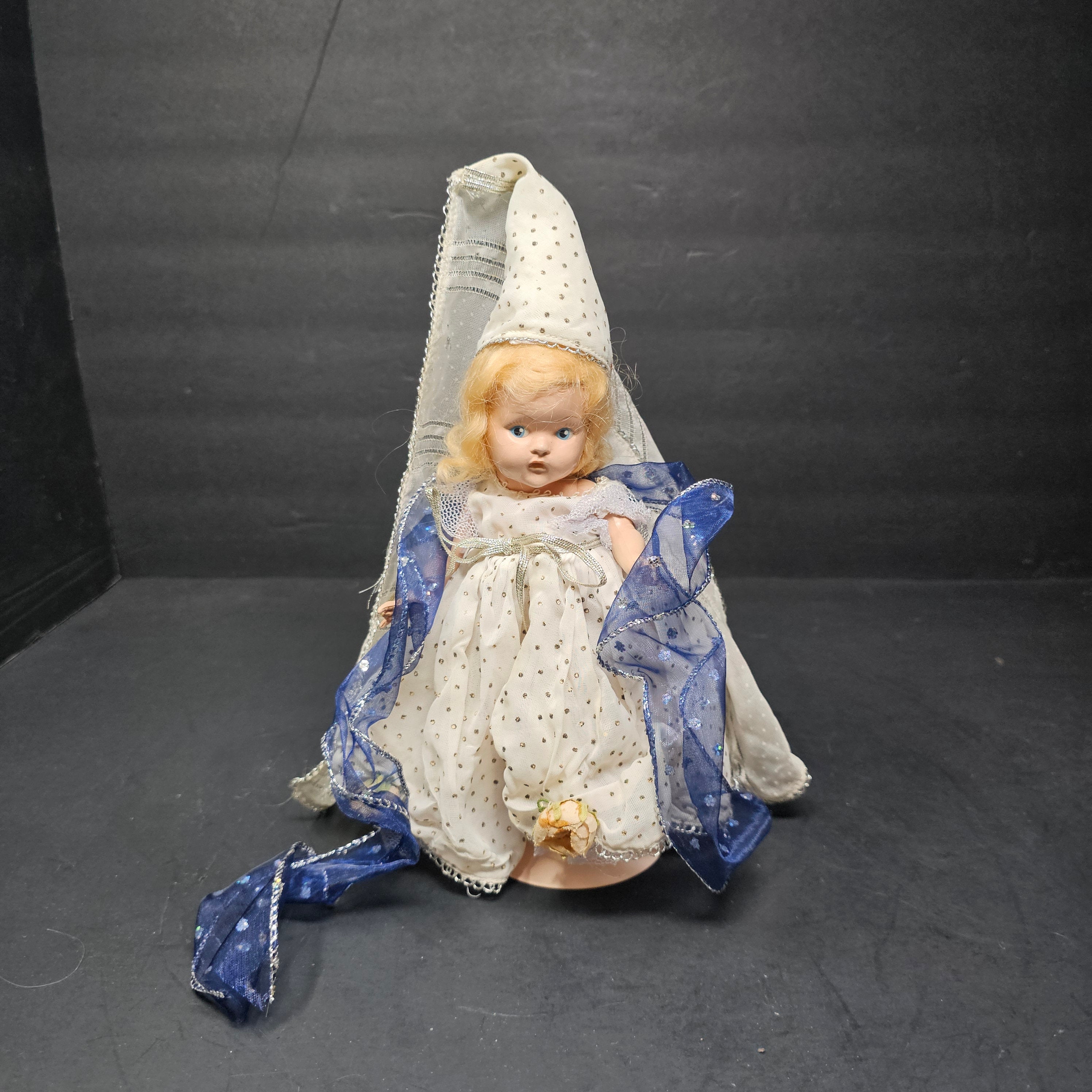 Vintage 8" Vogue Ginny Doll Pianted Eye " Cinderella " 1940’s