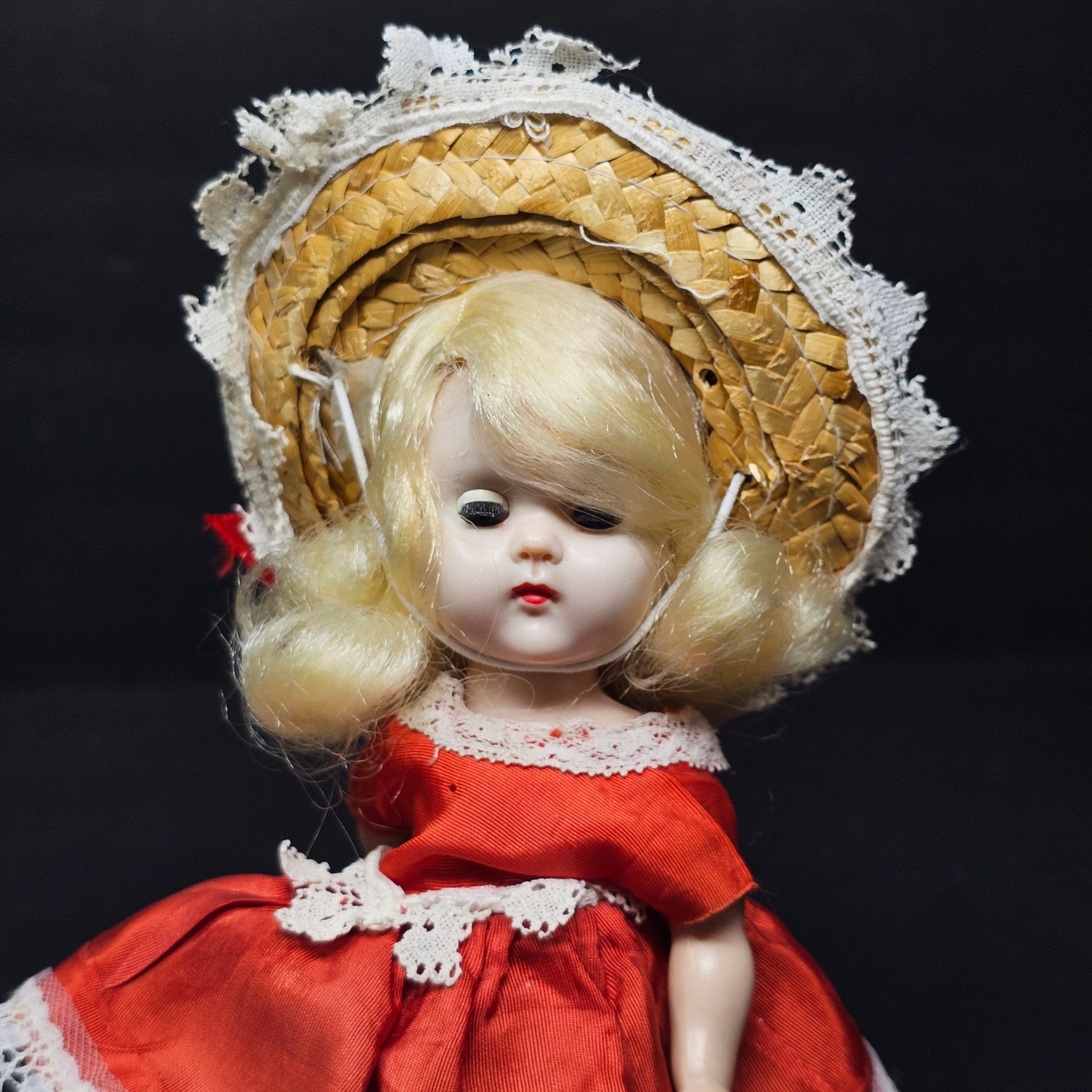 Vintage Vogue Ginny Bent Knee Walker Doll 8" 1950's