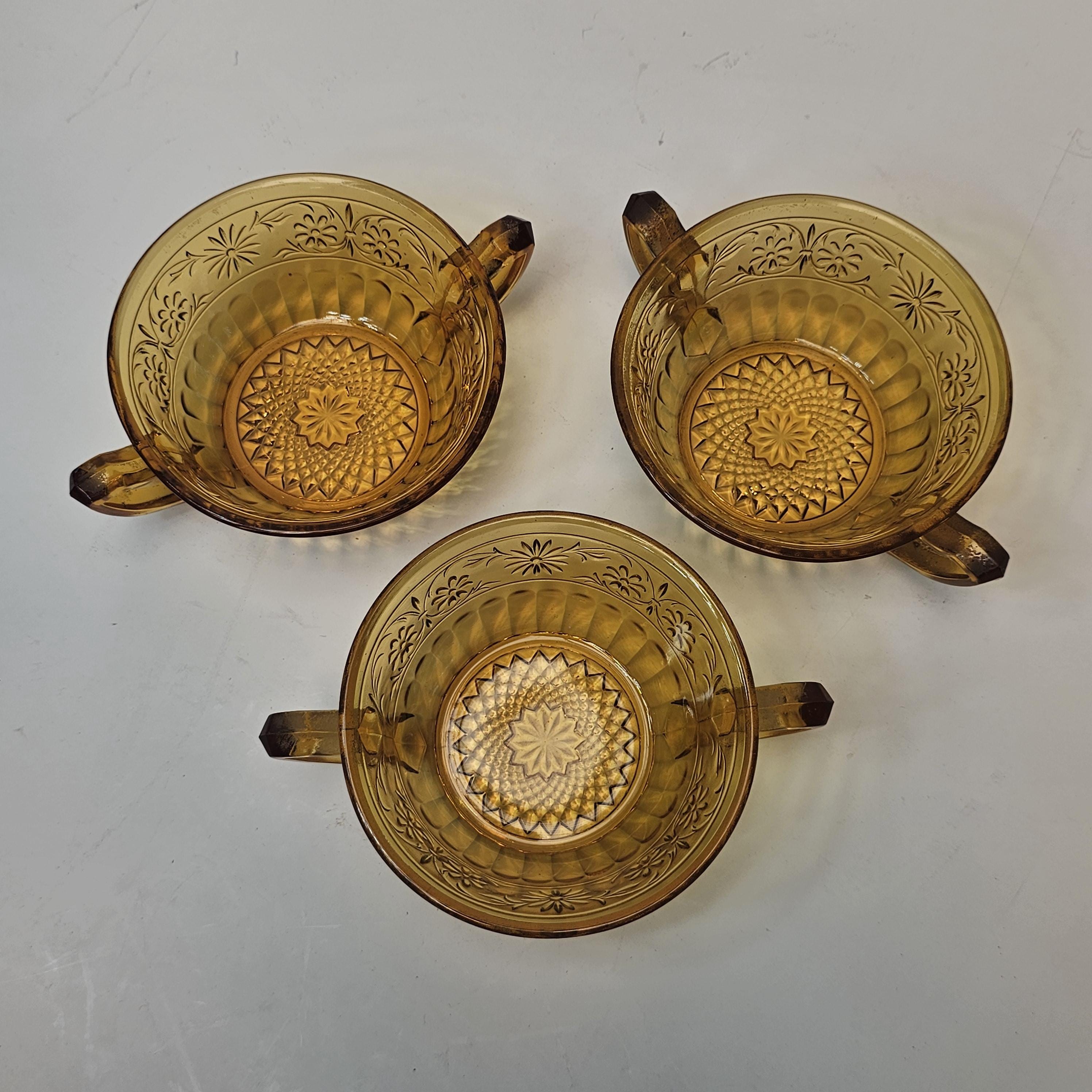 Set of 5 Vintage Indiana Daisy Amber Depression Glass Plates & Soup Bowls Set