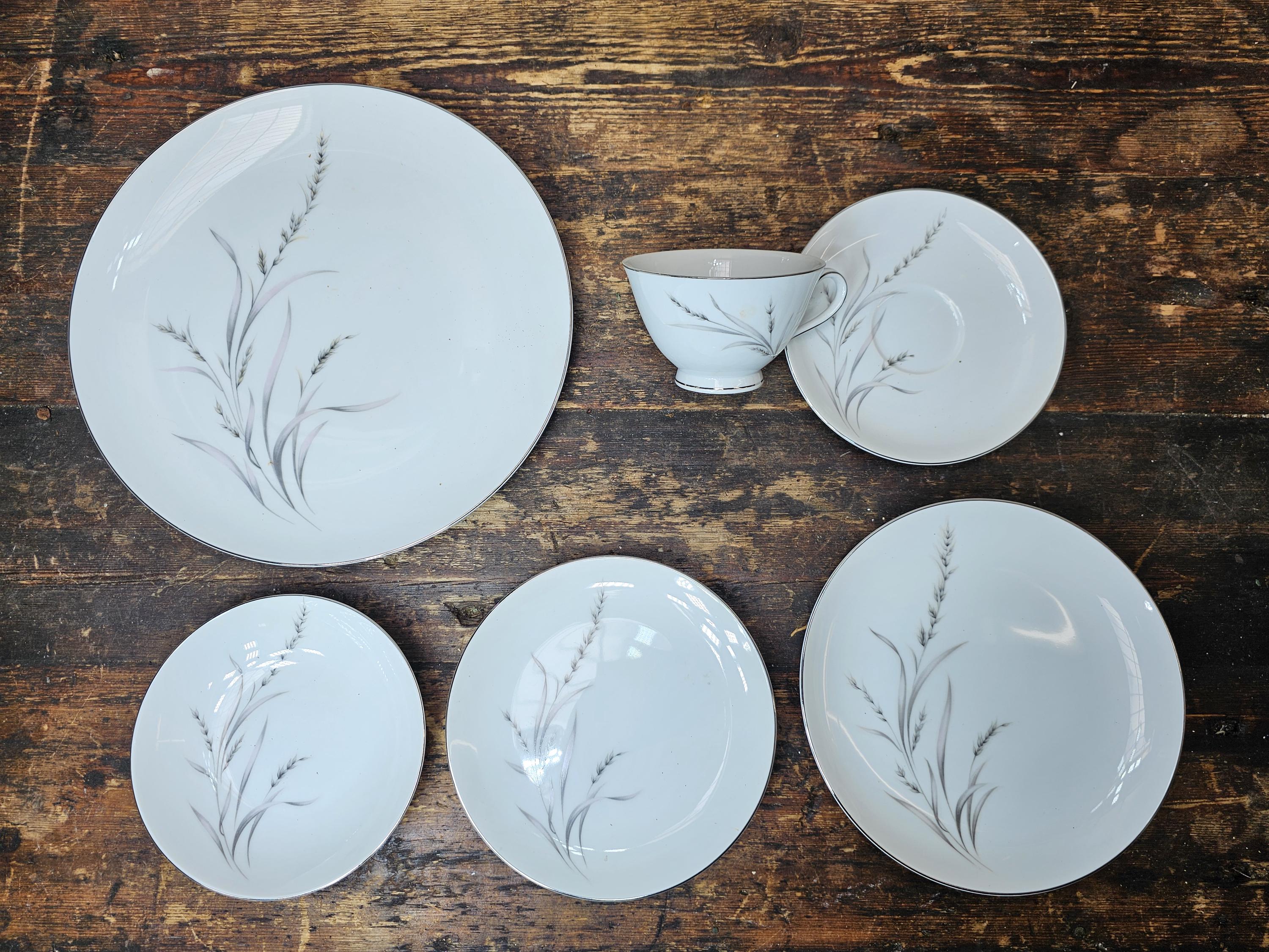 52 Pcs Vintage Royal Song Fine China Eternally Yours Dinnerware Set For 8