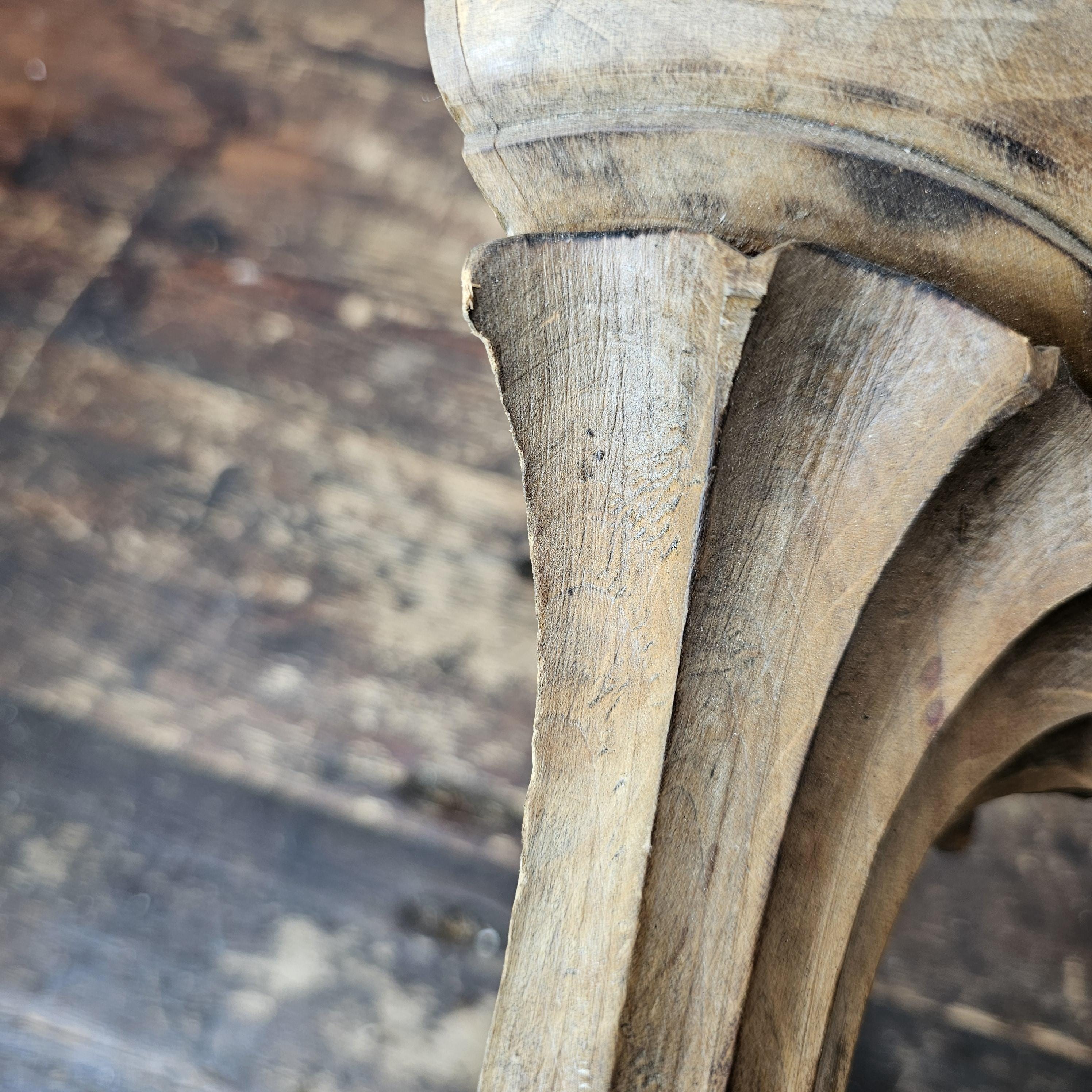 Vintage Hand Carved Italian Florentine Wood Shelf Bracket 9 5/8"H