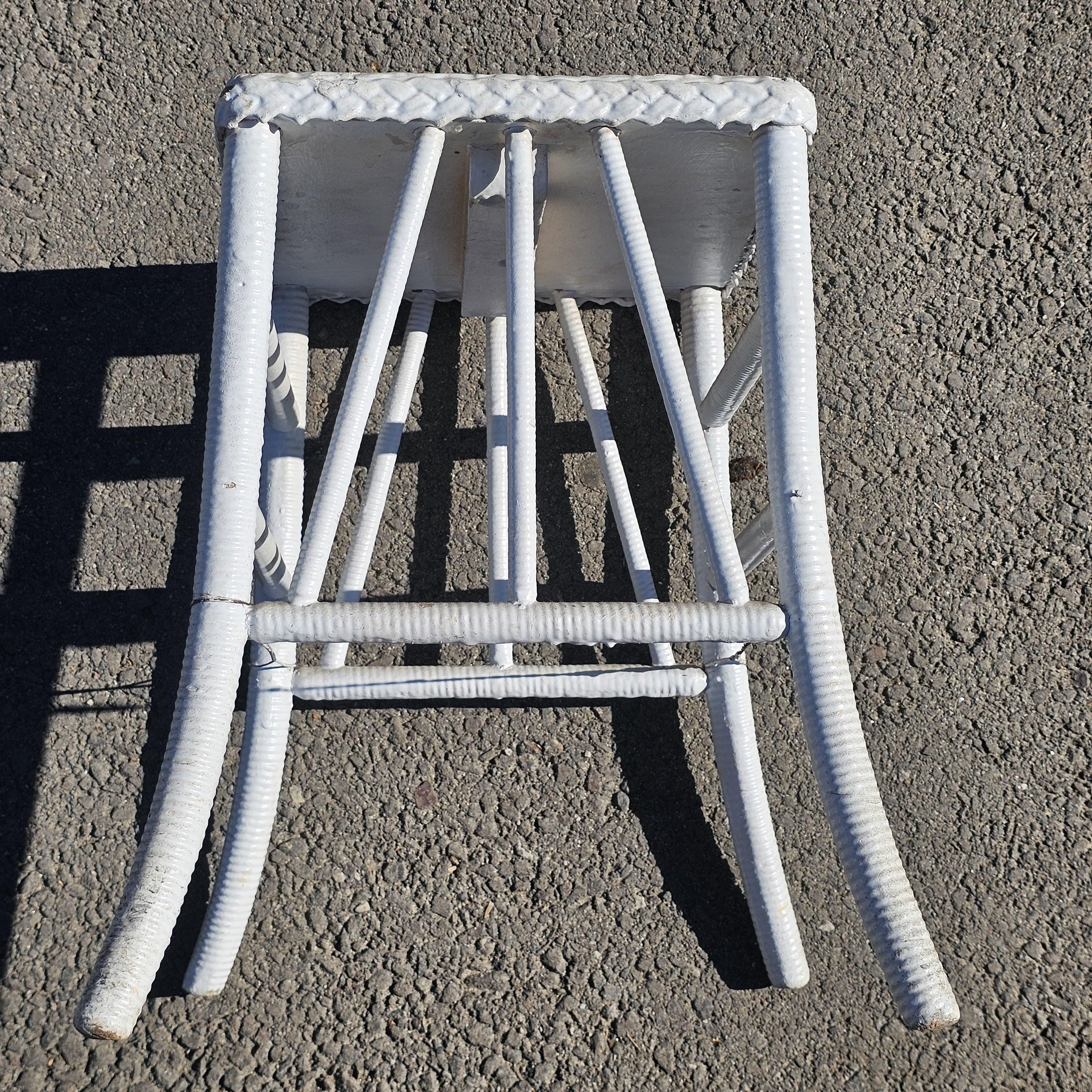 Petite Vintage White Wicker Side Table / Stool / Plant Stand 17.5"H