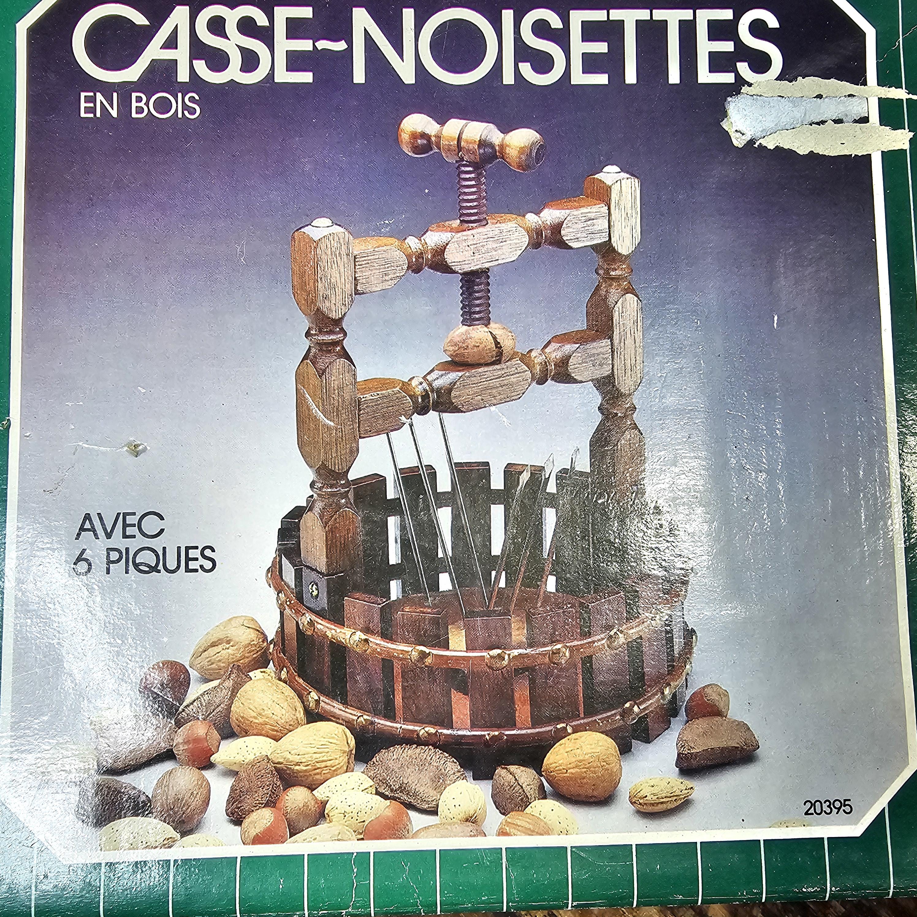 Vintage Wooden Wishing Well Hand Crank Nutcracker Basket With 6 Sticks 1980s