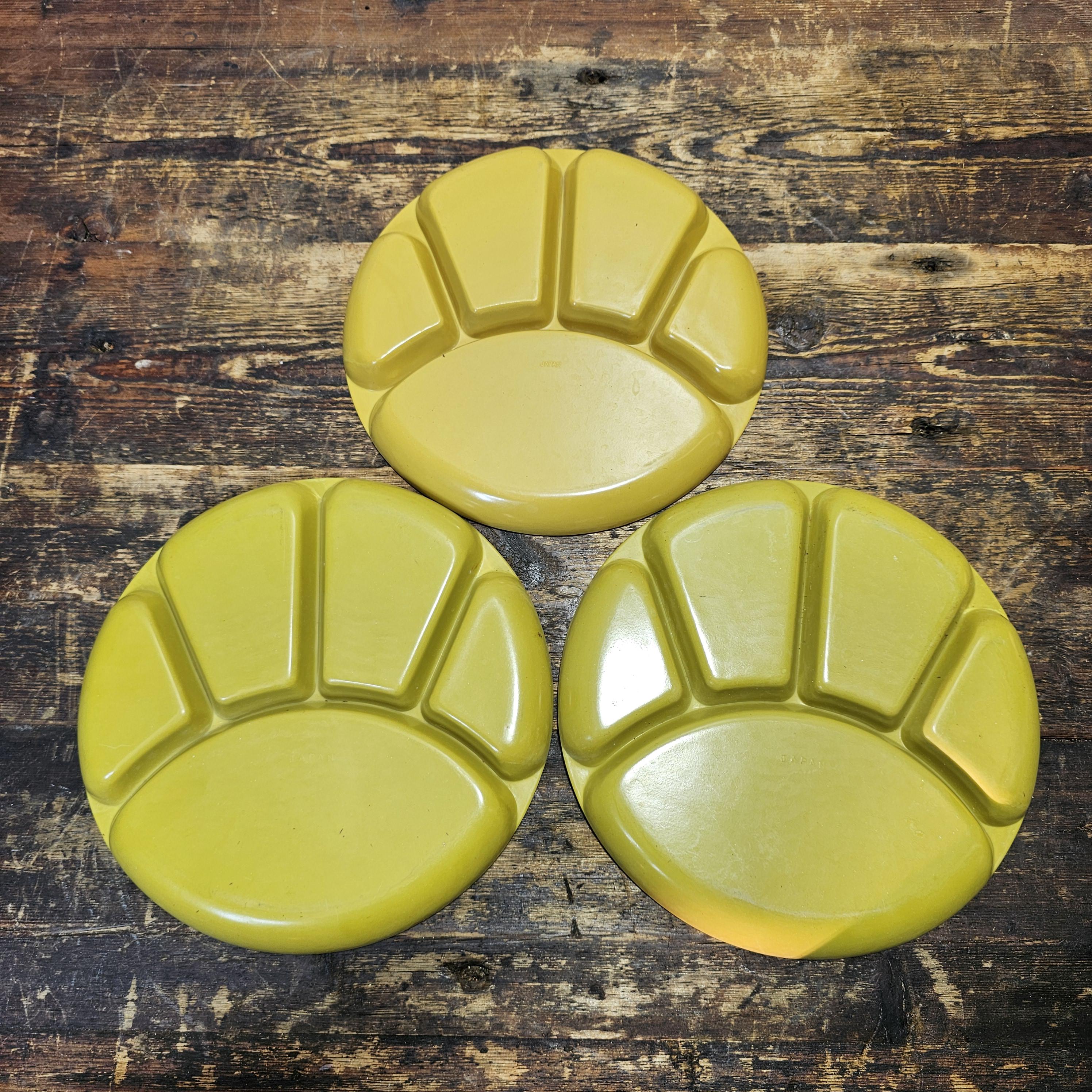 Set of 3 Vintage Gaiety Melamine Mustard Yellow Divided Dinner Plates