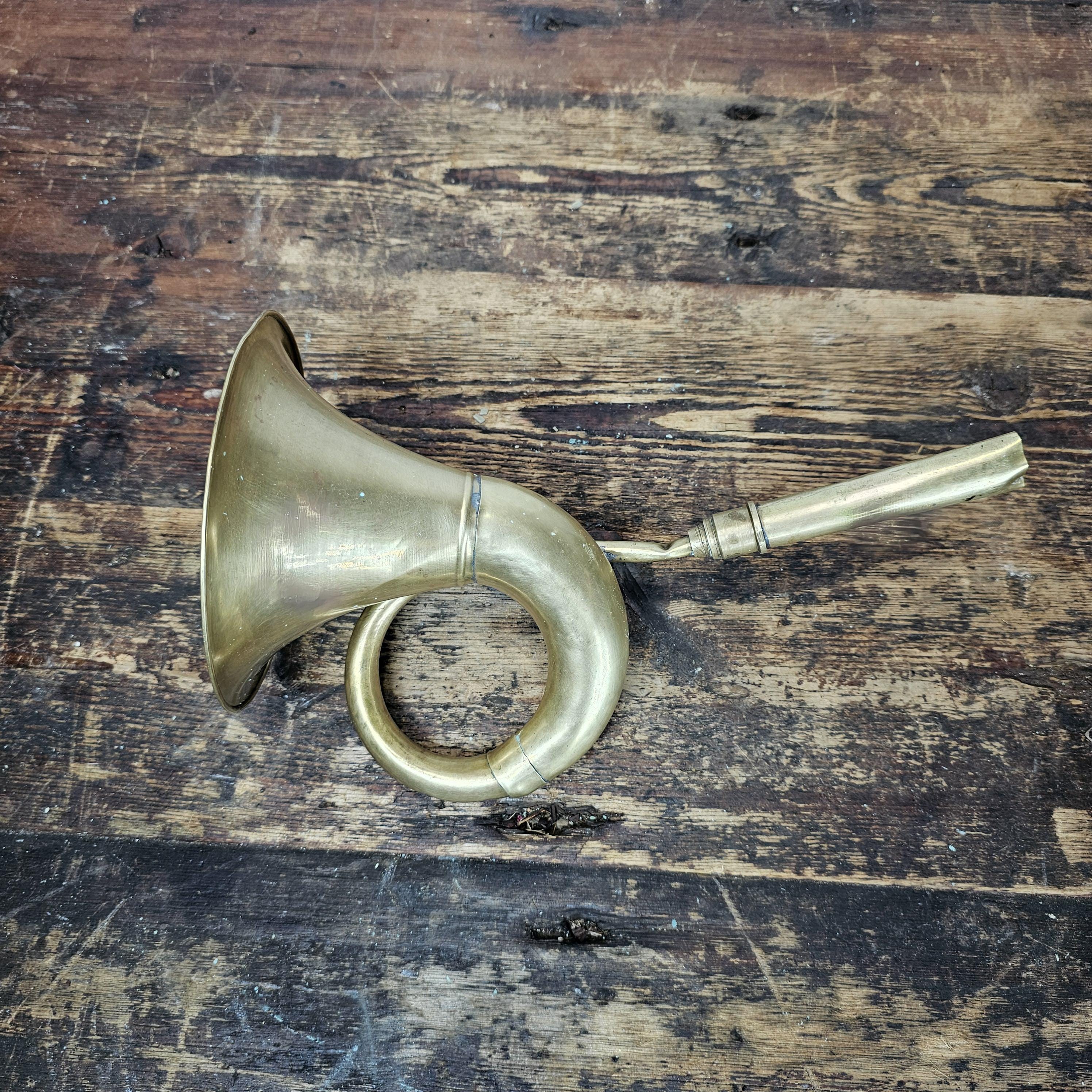 Antique Brass Car Horn Wall Decor